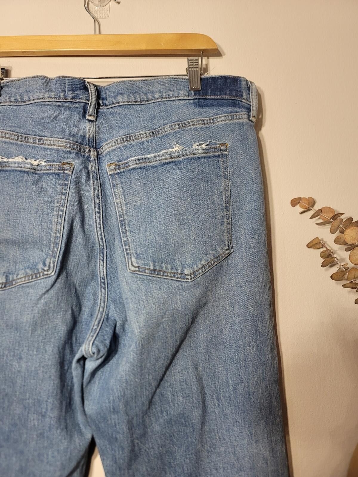 Abercrombie & Fitch Abercrombie & Fitch '90s Relaxed Jean Sz 18r Denim Mimimal Size 34" / US 12 / IT 48 - 6 Thumbnail