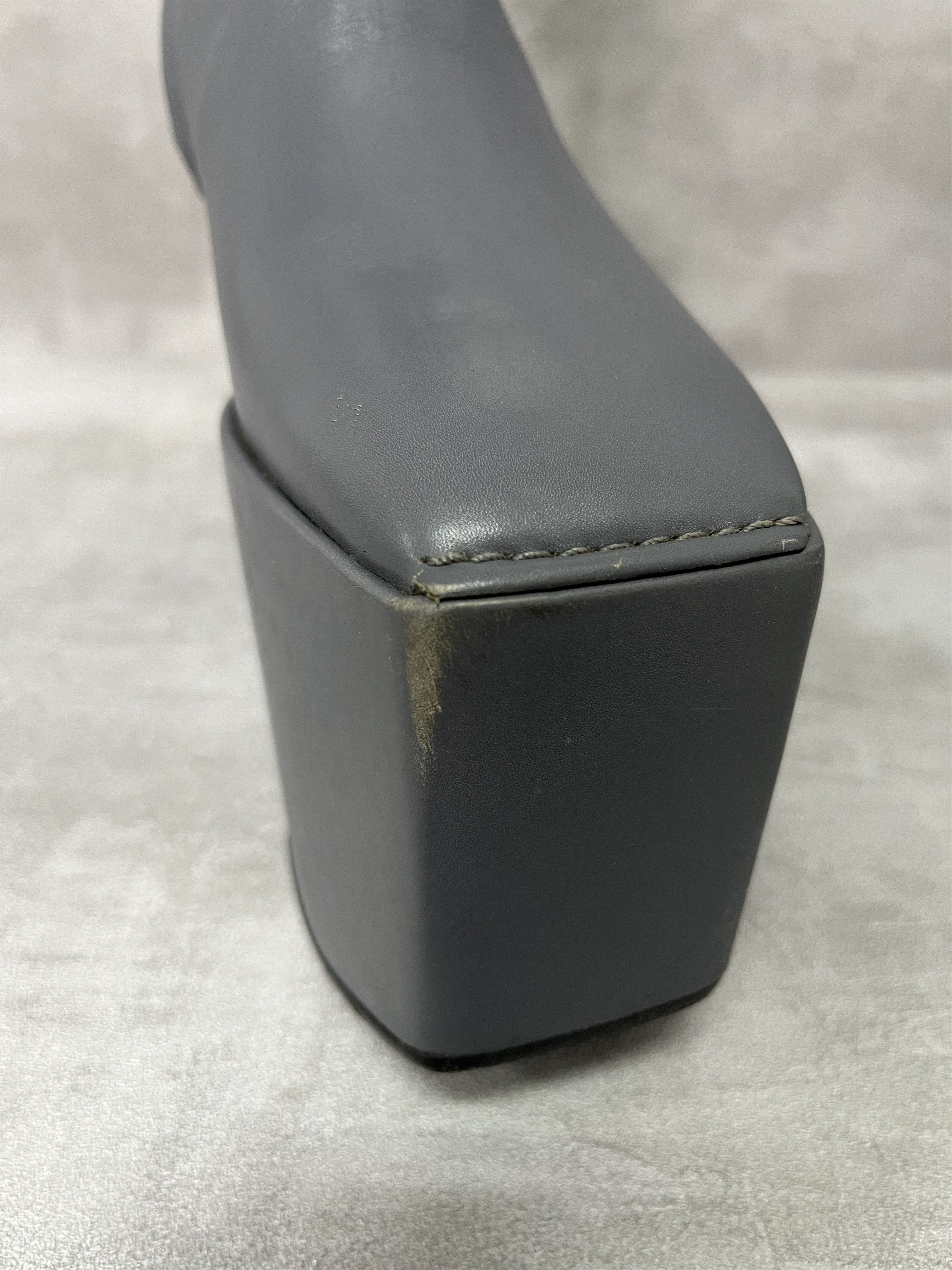 Balenciaga Balenciaga Grey Platform Boots Size US 4.5 / IT 34.5 - 10 Thumbnail