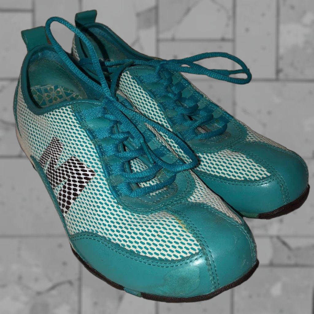 Merrell MERRELL Samba Walking Sneakers Oxford Womens Size 8 Turquoise White Athletic Fashion Size US 8 / IT 38 - 1 Thumbnail