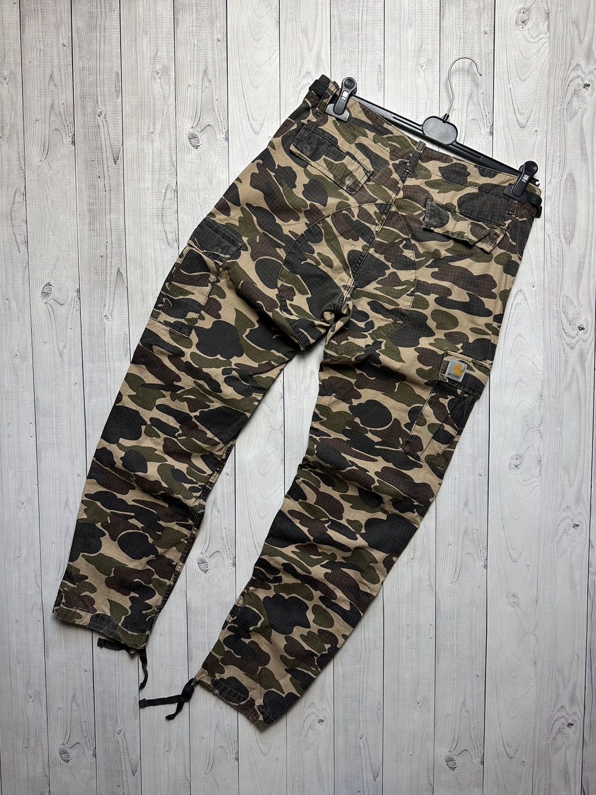 Vintage Vintage Carhartt Wip camo pants aviator rare size 30/32 Size US 30 / EU 46 - 1 Thumbnail