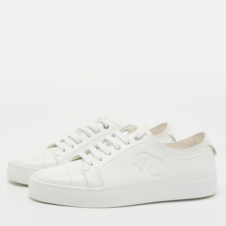 Chanel Chanel Low Top CC Shoes Size US 7.5 / EU 40-41 - 1 Thumbnail
