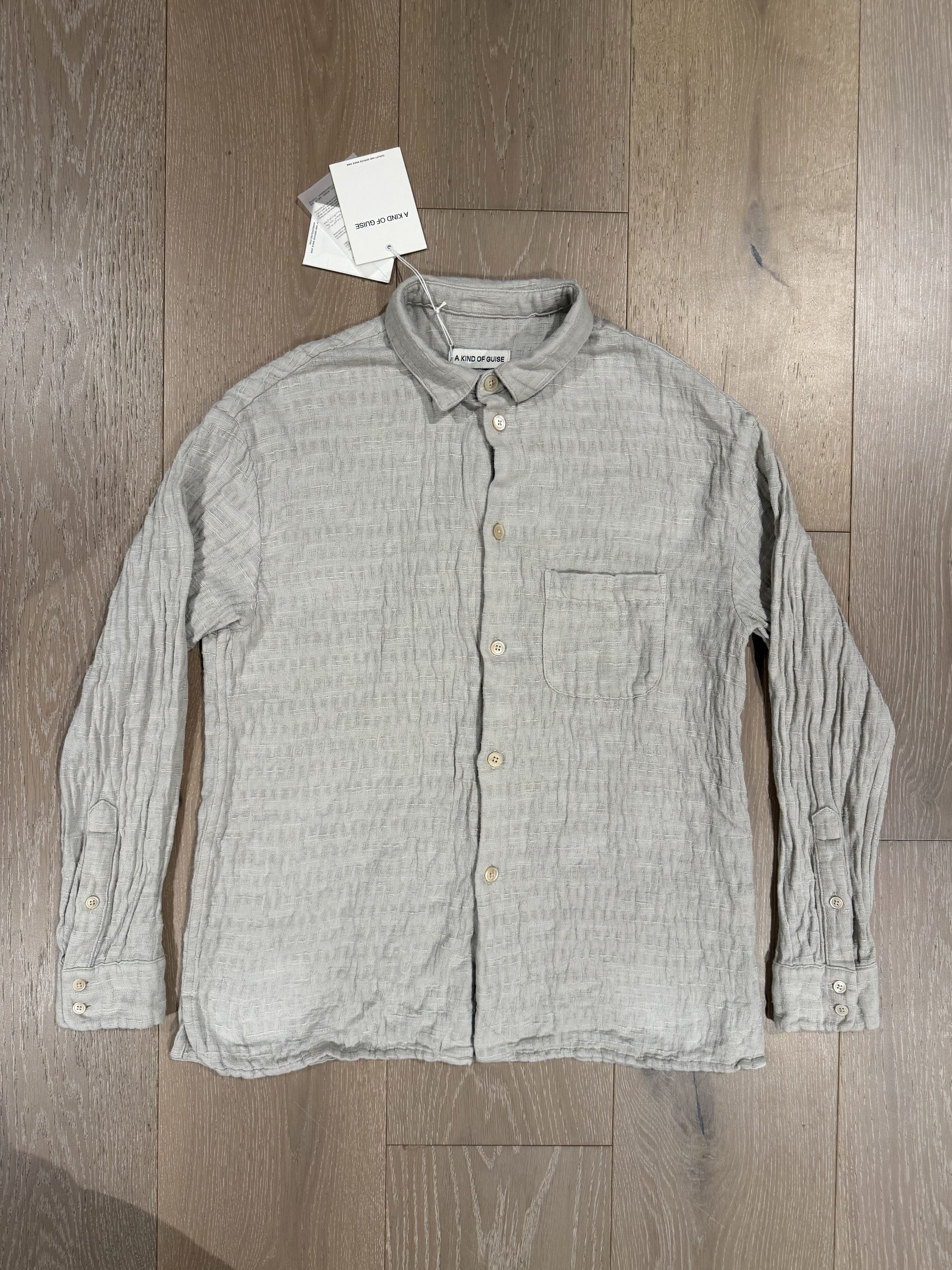 A Kind Of Guise 💚 SS24 A Kind Of Guise Gusto Shirt Washed Clay Medium NEW Size US M / EU 48-50 / 2 - 9 Thumbnail