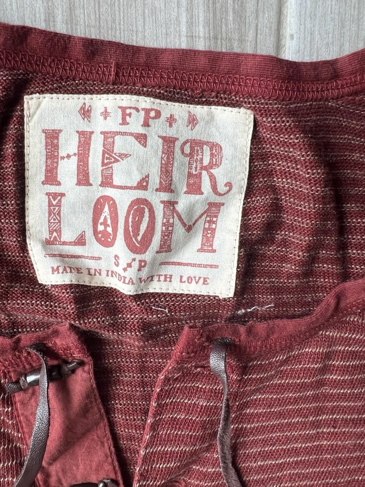 Free People Free people Heirloom S/P Long Sleeve Top Unique Buttons Size S / US 4 / IT 40 - 3 Thumbnail