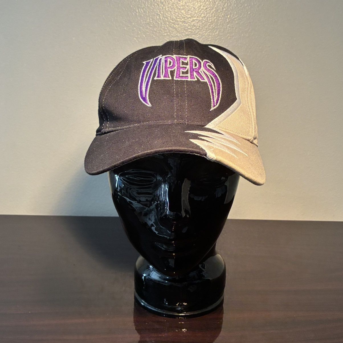 Other Vipers shark tooth zig zag baseball hat Size ONE SIZE - 2 Thumbnail