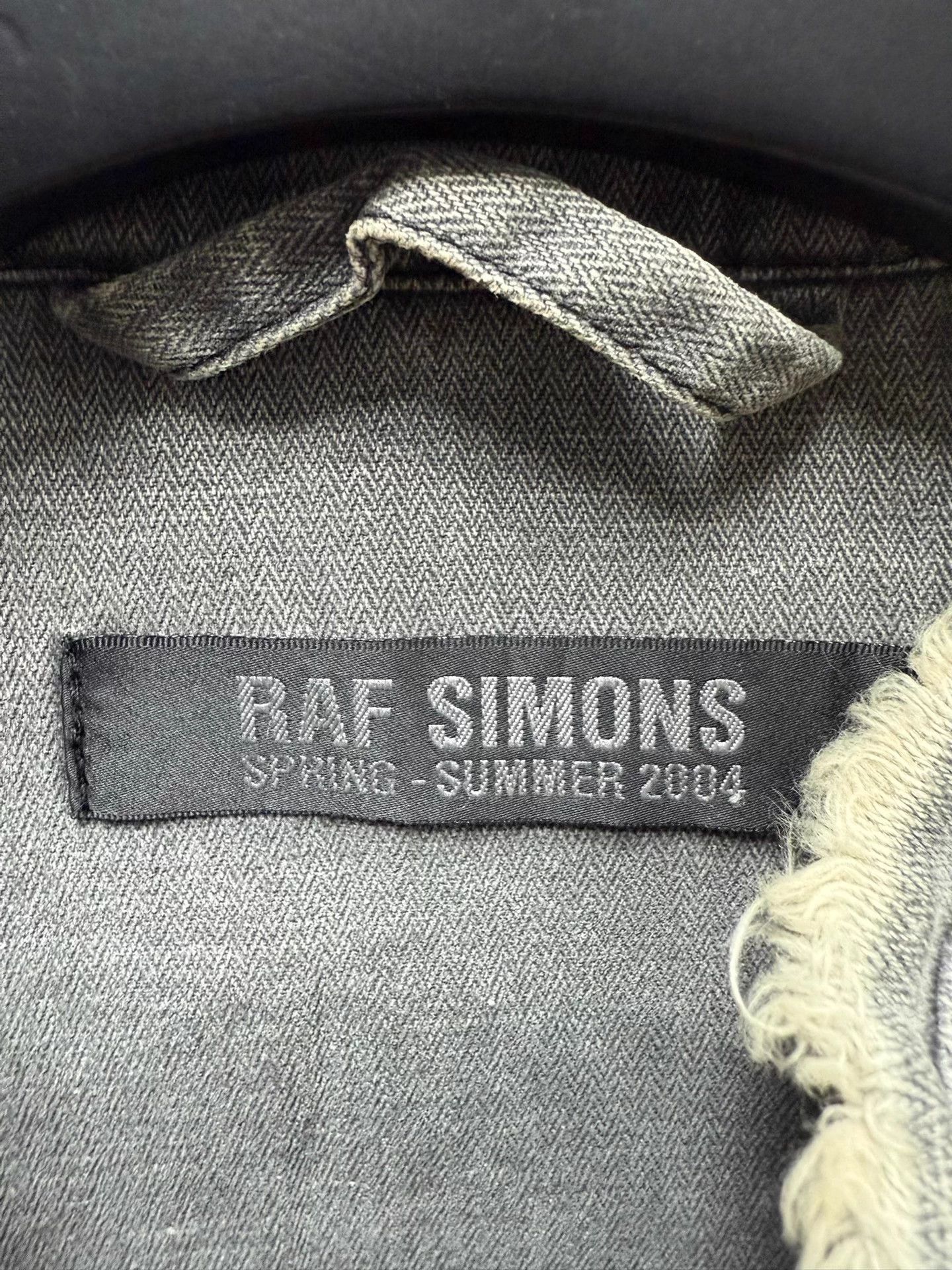 Raf Simons Raf Simons 04SS Washed Distressed M65 Jacket Archive Size US S / EU 44-46 / 1 - 5 Thumbnail