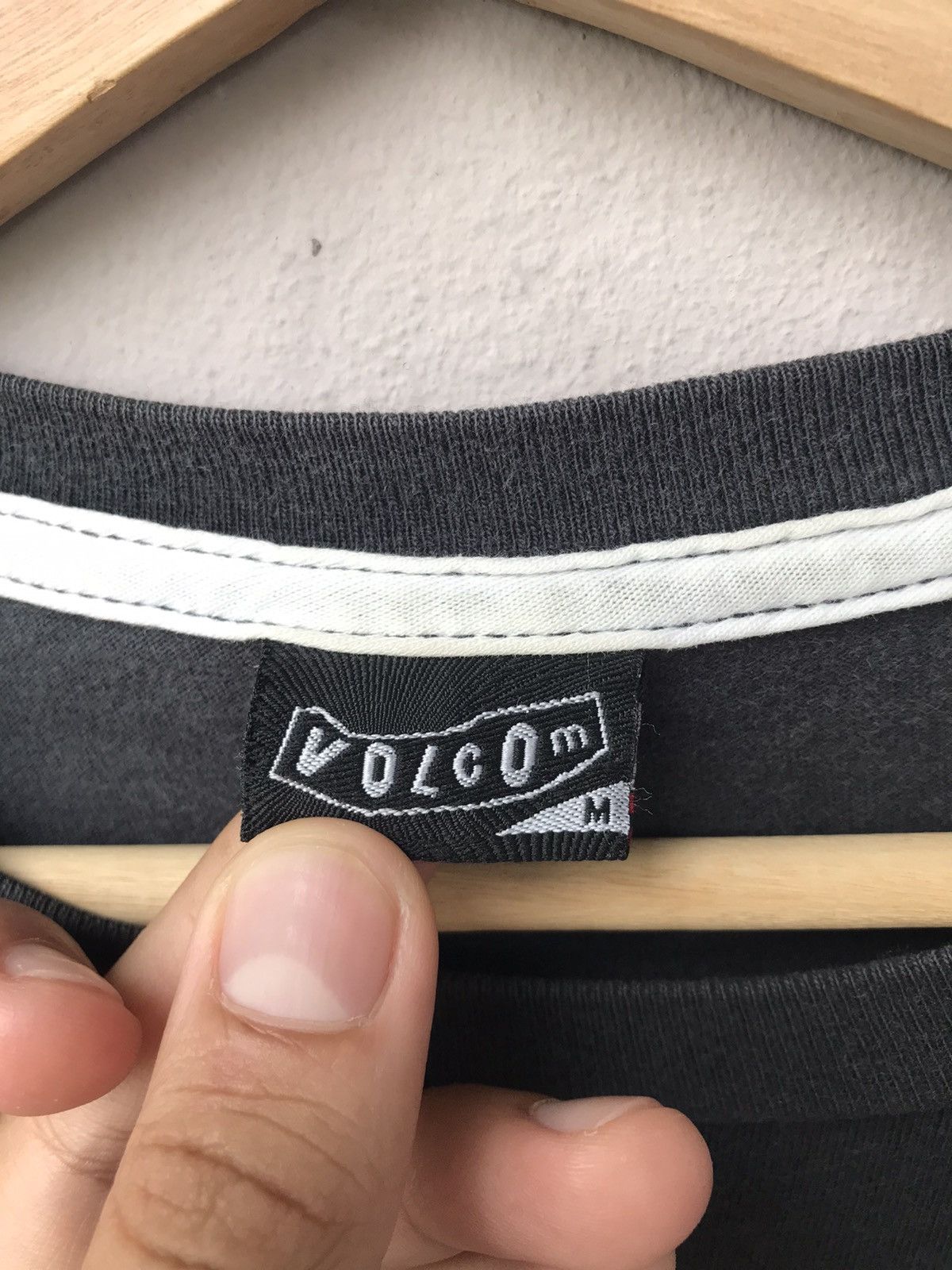Volcom Vintage Volcom Entertainment Tee Size US M / EU 48-50 / 2 - 5 Thumbnail