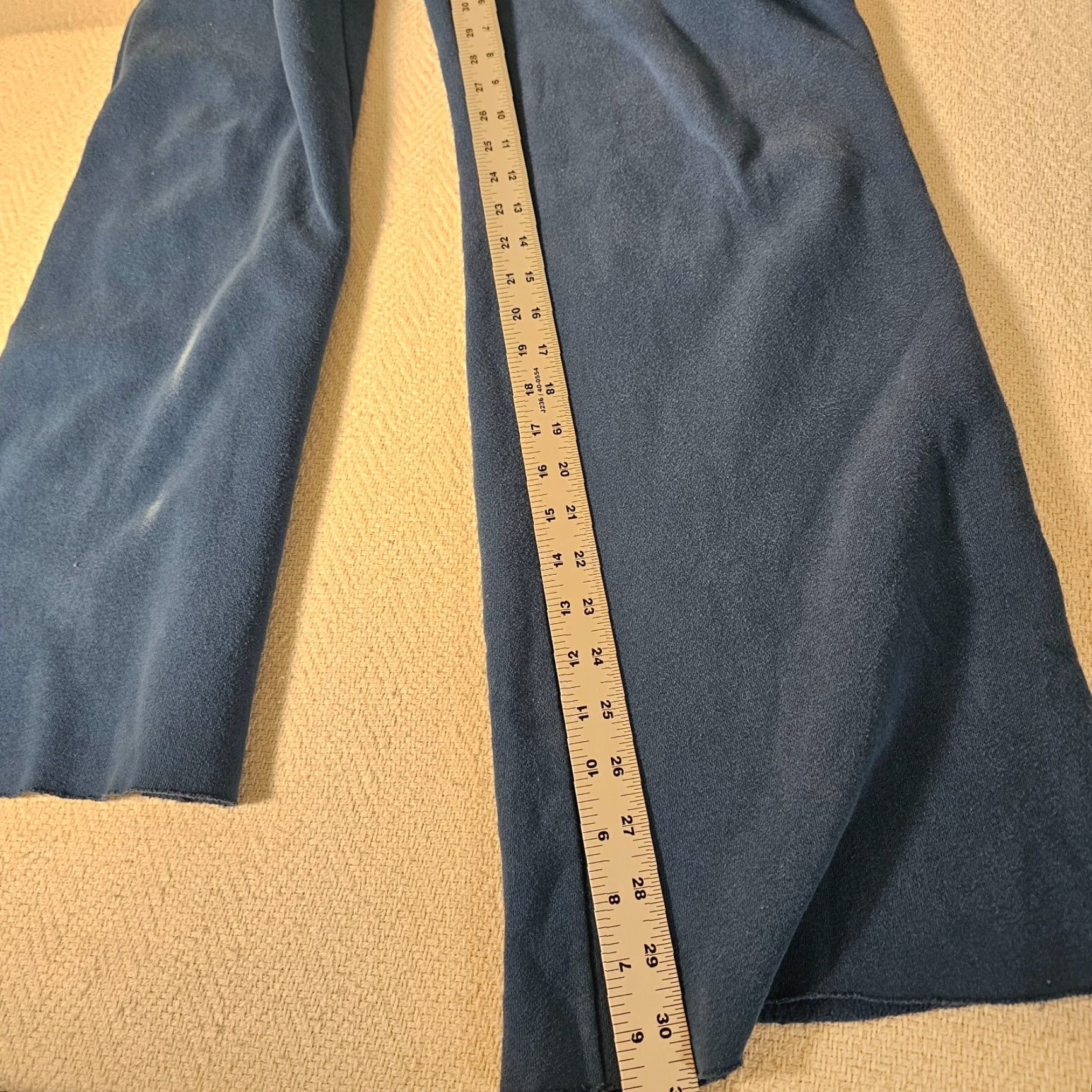 Aeropostale VINTAGE Aeropostale Women's Sweatpants L Blue Fleece Casual Comfort Drawstring Size 36" / US 14 / IT 50 - 7 Thumbnail