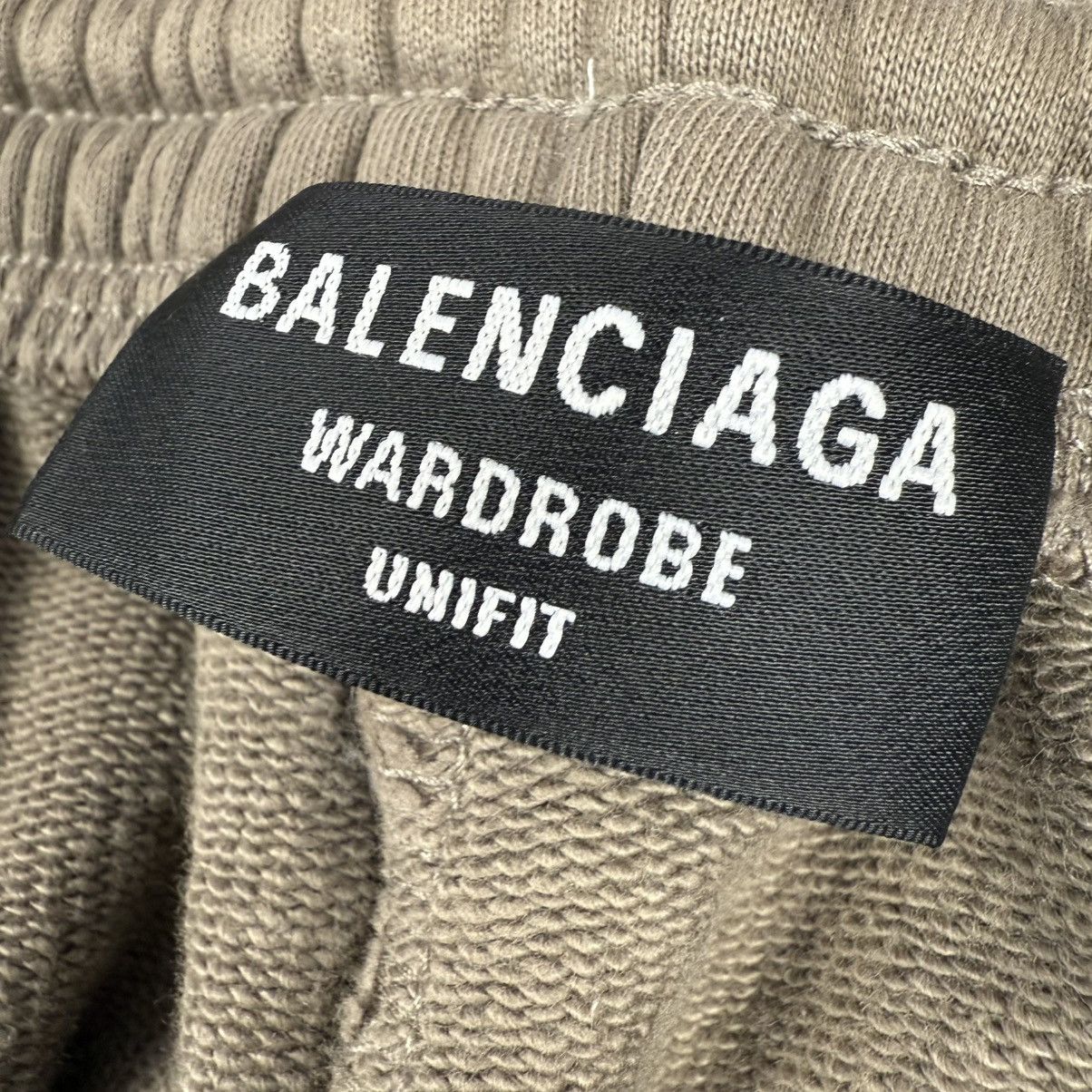 Balenciaga Balenciaga Small Logo Baggy Sweatpants Size US 36 / EU 52 - 6 Thumbnail