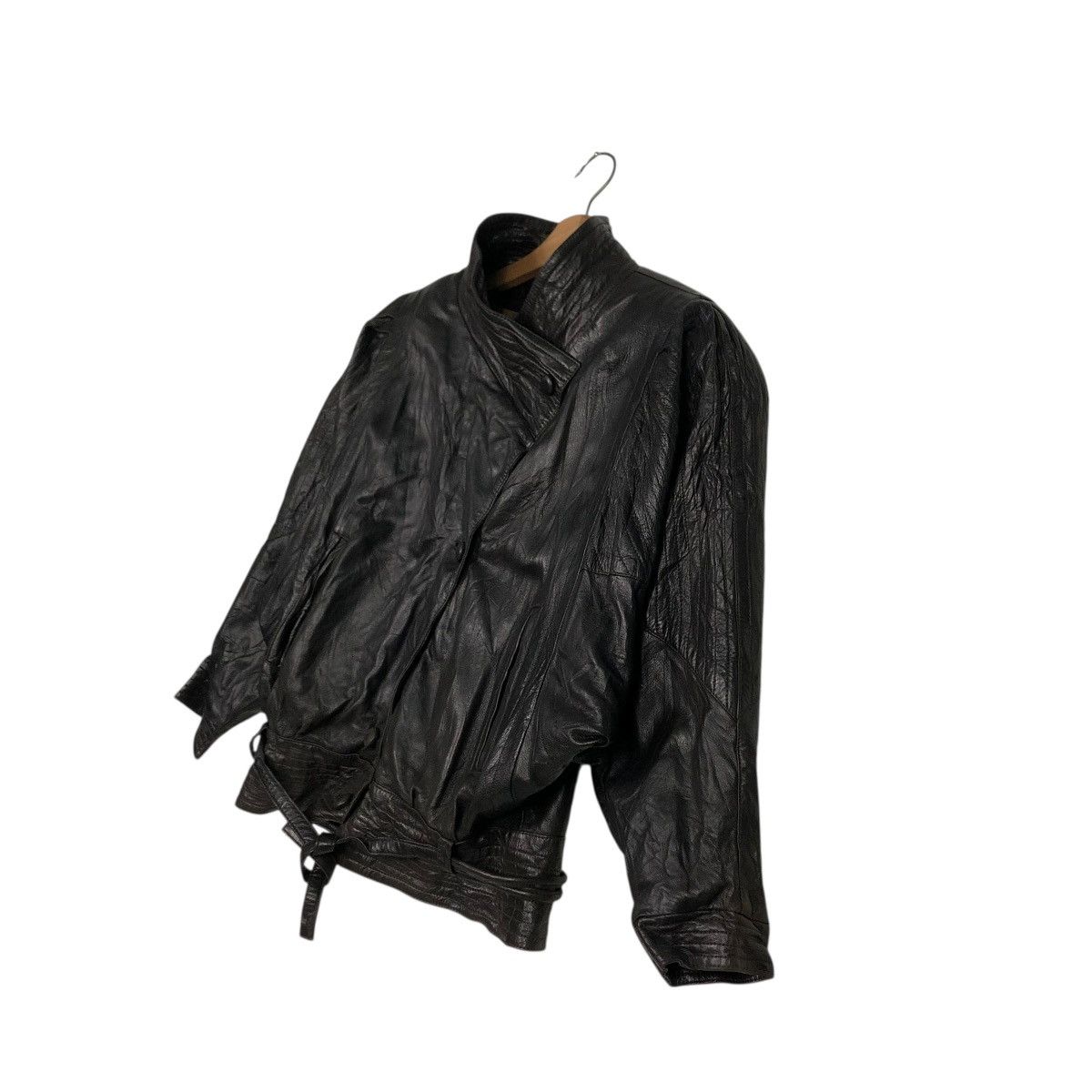 Vintage 🔥CROPPED BONDAGE BIKER LEATHER JACKET SERGE MIKO PARIS Size US M / EU 48-50 / 2 - 4 Thumbnail
