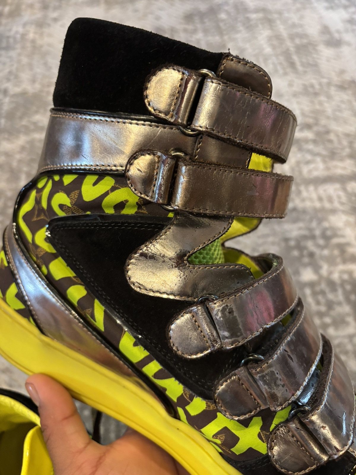 Louis Vuitton Louis Vuitton Size US 13 / EU 46 - 12 Thumbnail
