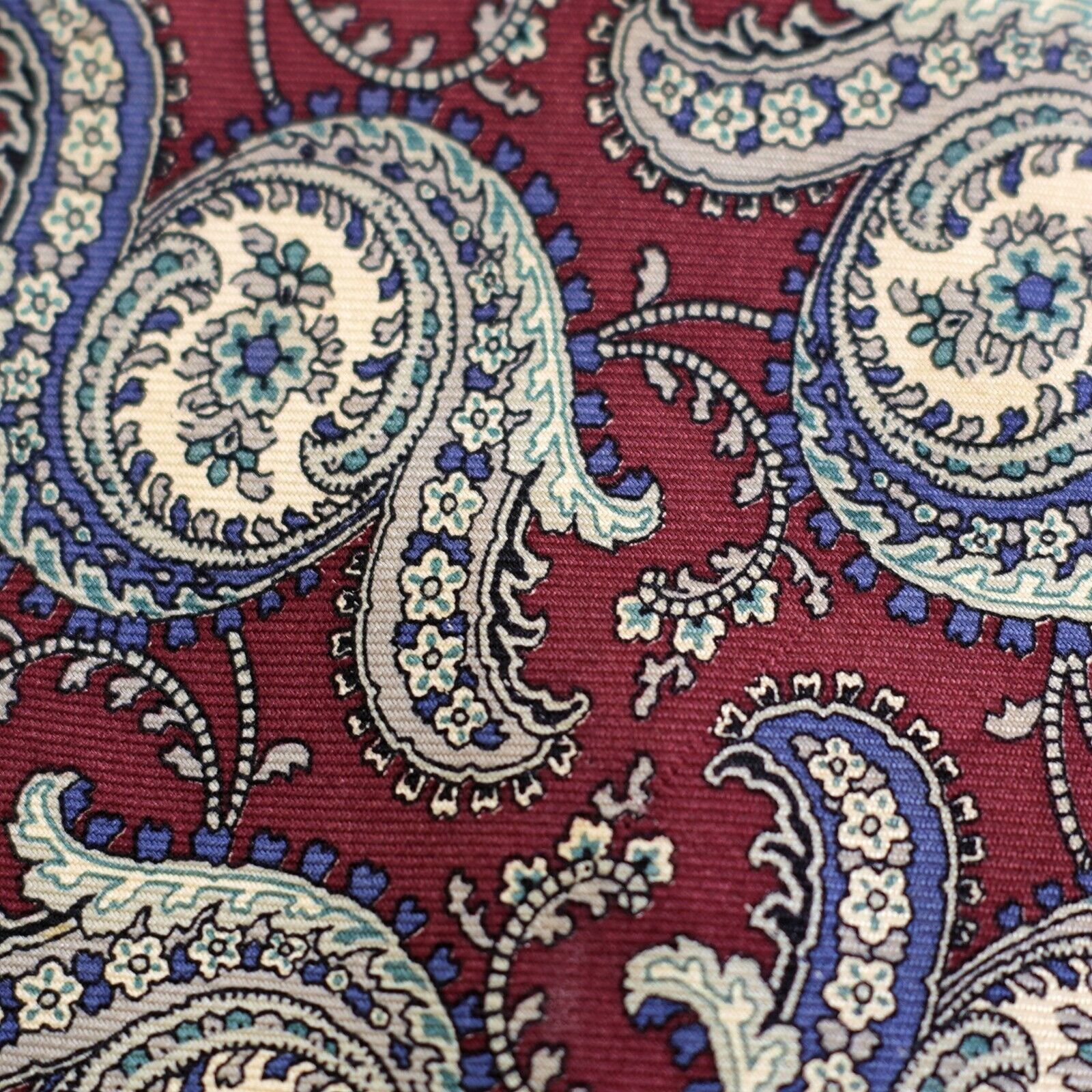 Dior Christian Dior Vintage Red Blue Paisley Print Silk Tie USA I Size ONE SIZE - 2 Thumbnail