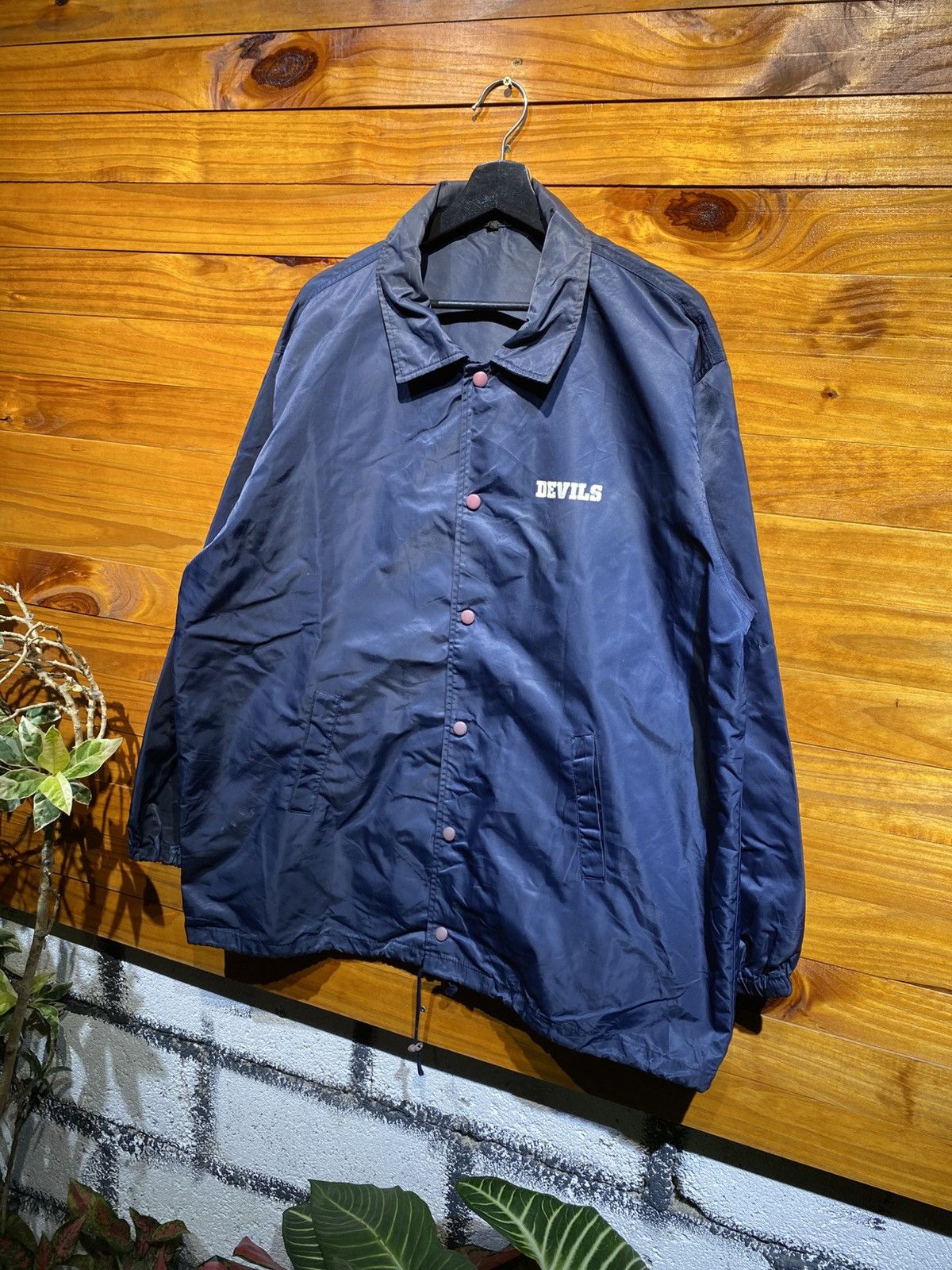 Vintage Vintage DEVILS Navy Coach Jacket – Graphic Print Size US XL / EU 56 / 4 - 4 Thumbnail