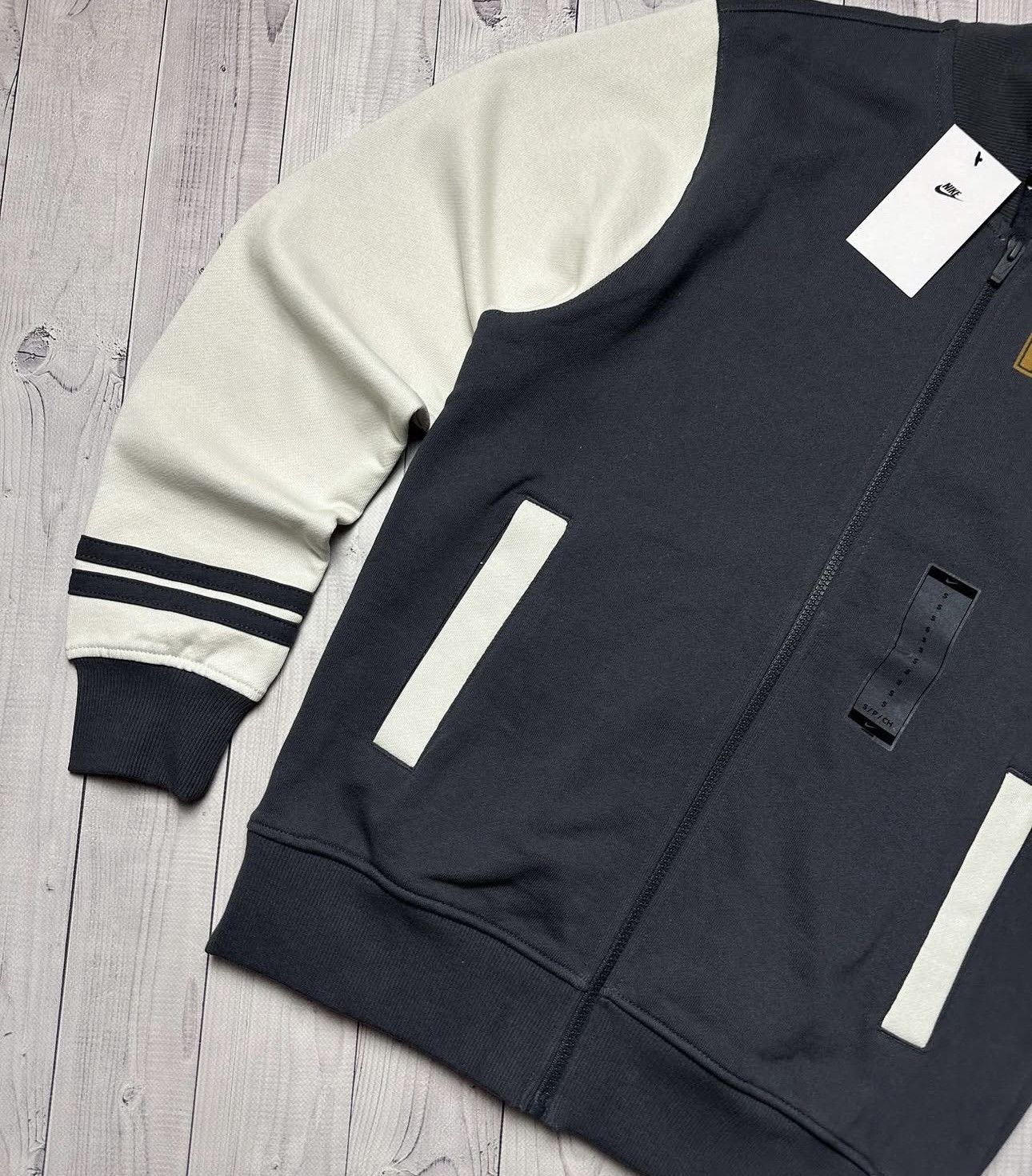 Nike × Vintage Nike Bomber jacket zip size S logo Size US S / EU 44-46 / 1 - 4 Thumbnail