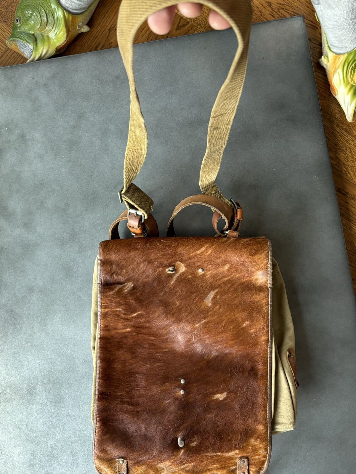 Vintage Vintage WW2 German Army M39 Tornister Fur Messenger Backpack Size ONE SIZE - 6 Thumbnail