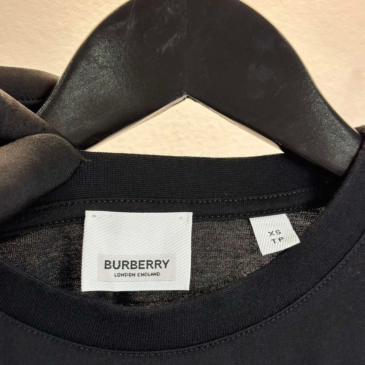 Burberry BURBERRY NOVA CHECK T SHIRT Size US XS / EU 42 / 0 - 3 Thumbnail