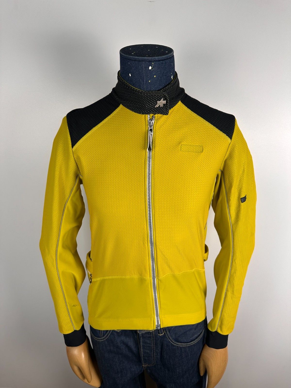 Asos Assos Uma Jacket Long Sleeve Cycling Jacket Mens Size XL Size US XL / EU 56 / 4 - 1 Thumbnail