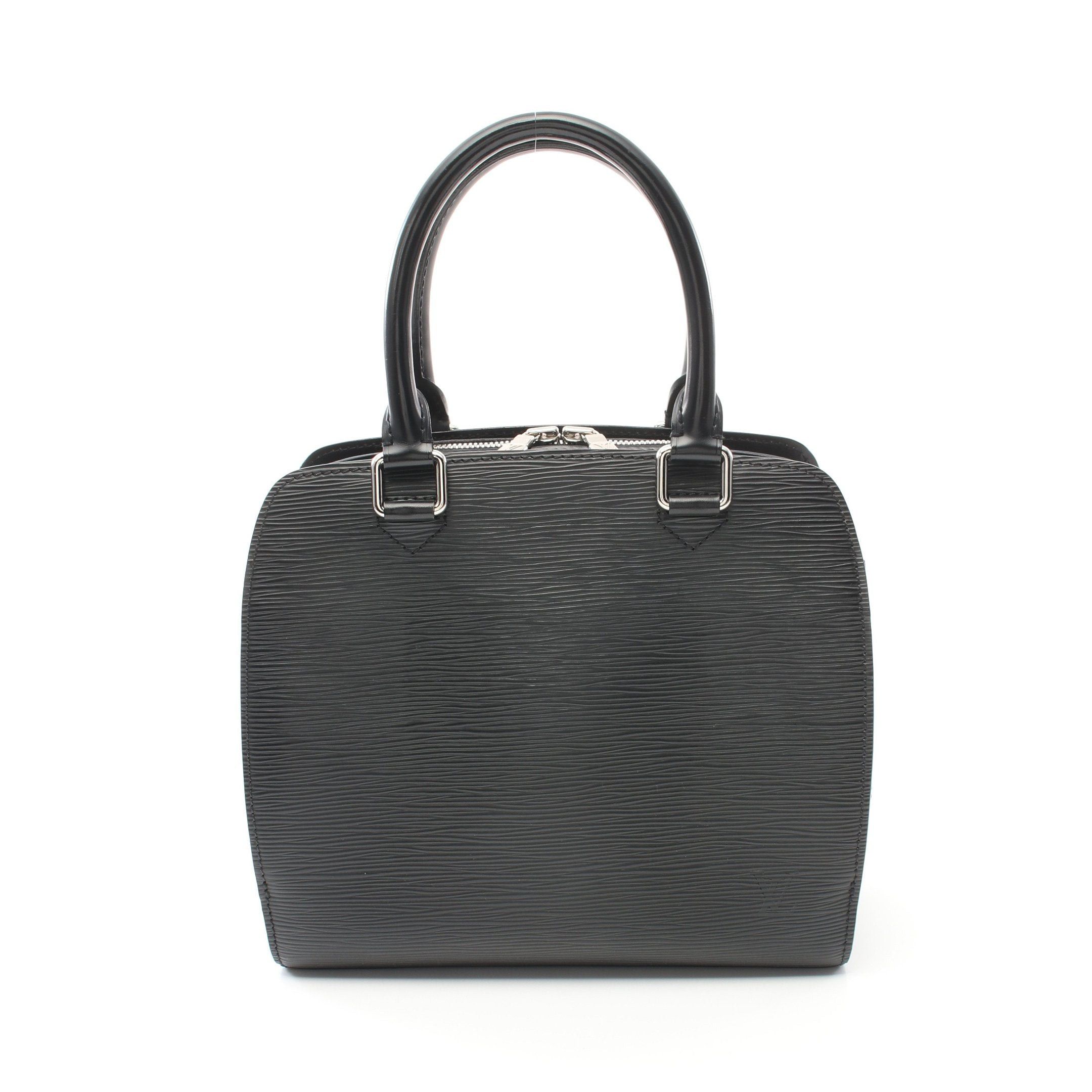 Louis Vuitton Louis Vuitton Pont Neuf Epi Noir Handbag Leather Black Size ONE SIZE - 1 Thumbnail