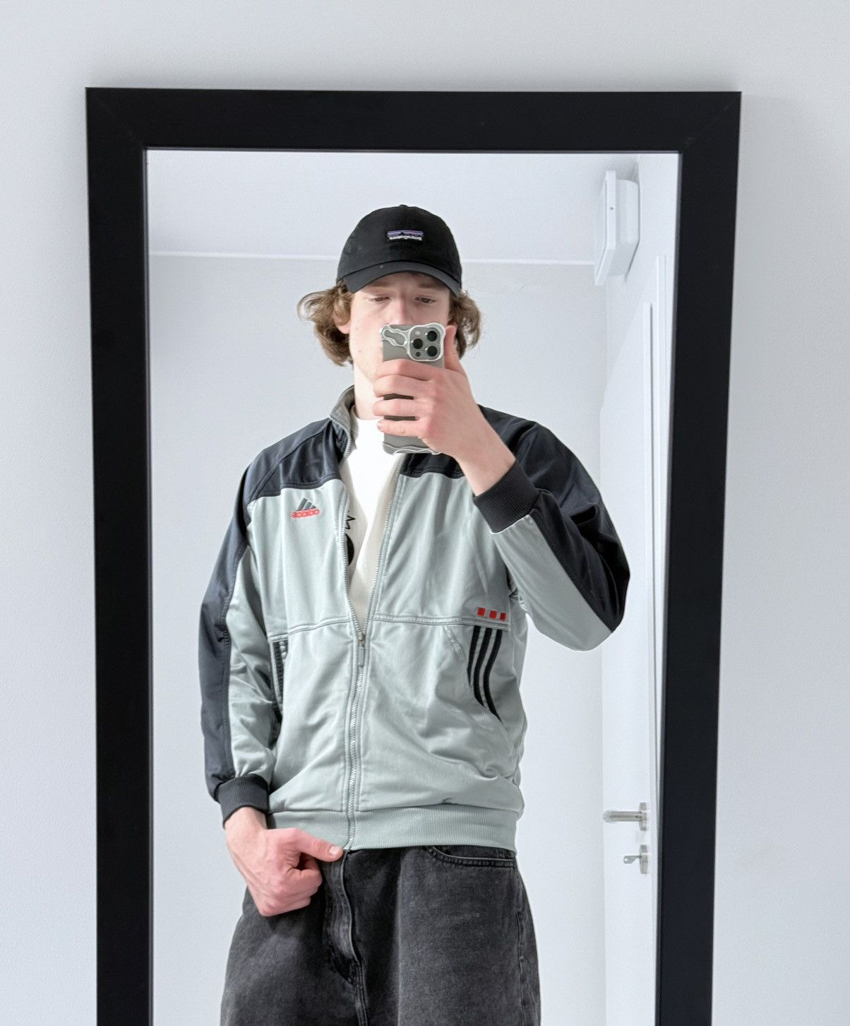 Adidas Vintage Adidas y2k avantgarde streeetwear rare track jacket Size US M / EU 48-50 / 2 - 2 Thumbnail