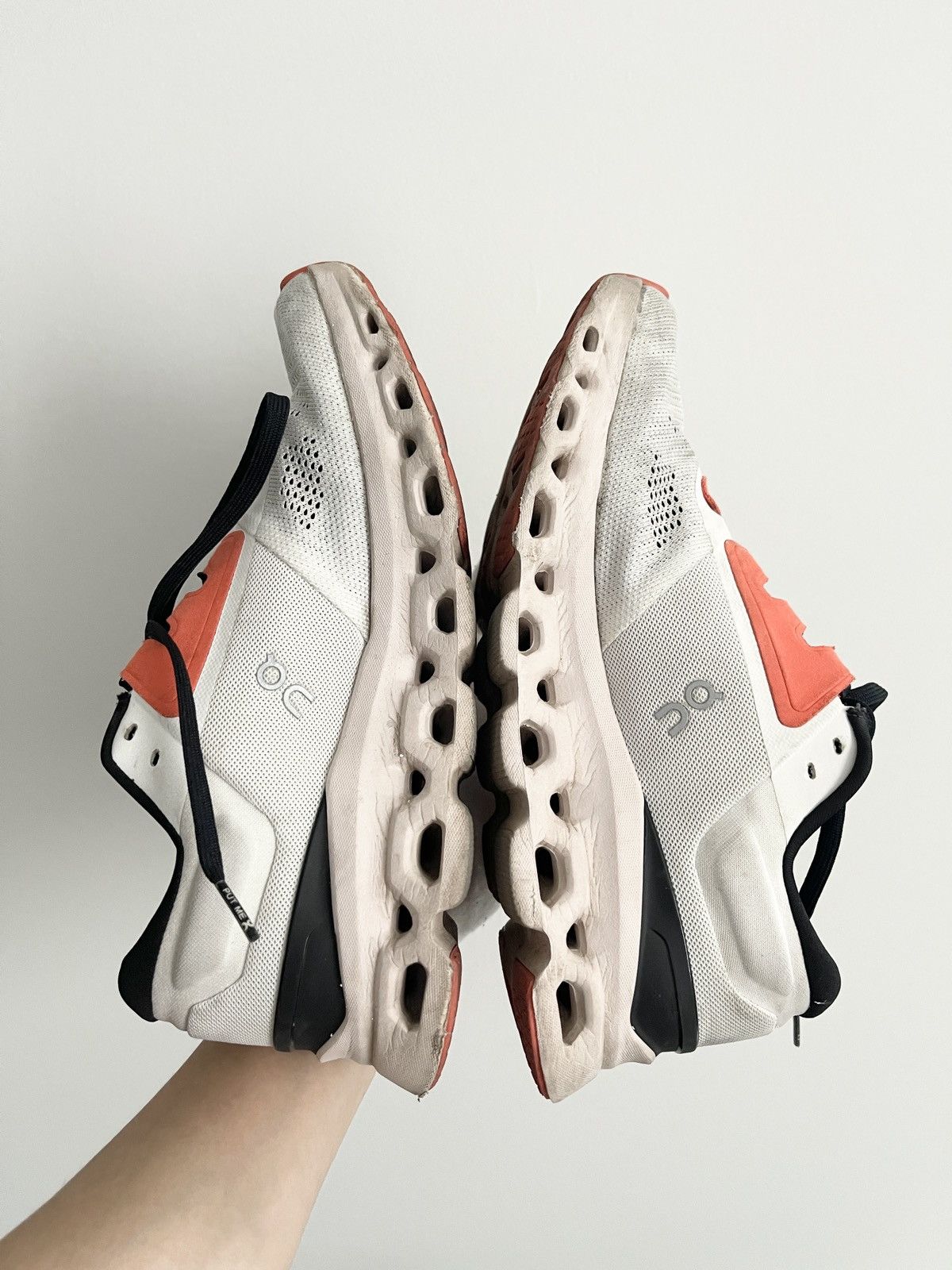 On STEAL! On cloudstratus 3 Running Shoes Size US 7.5 / IT 37.5 - 12 Thumbnail