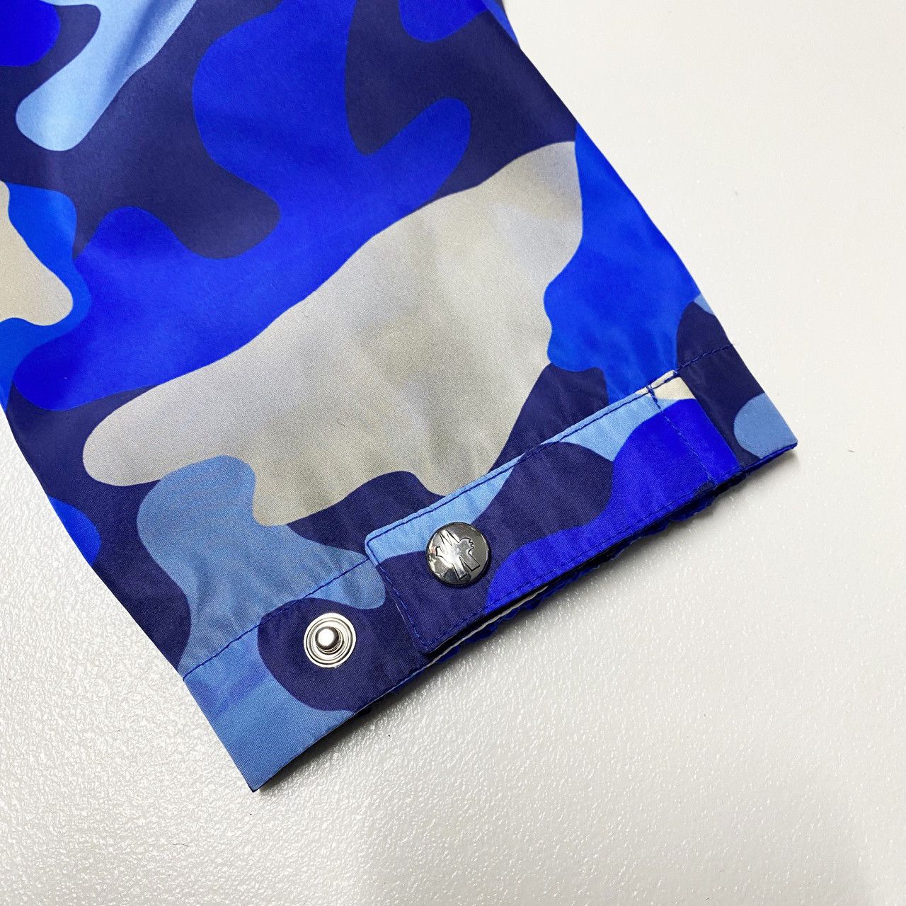 Moncler Moncler vidourle light jacket XL 2XL camo blue windbreaker Size US XXL / EU 58 / 5 - 18 Thumbnail