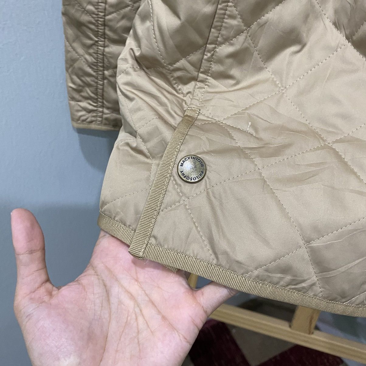 Mackintosh Mackintosh Philosophy Diamond Quilted Hooded Jacket Beige Size US S / EU 44-46 / 1 - 13 Thumbnail
