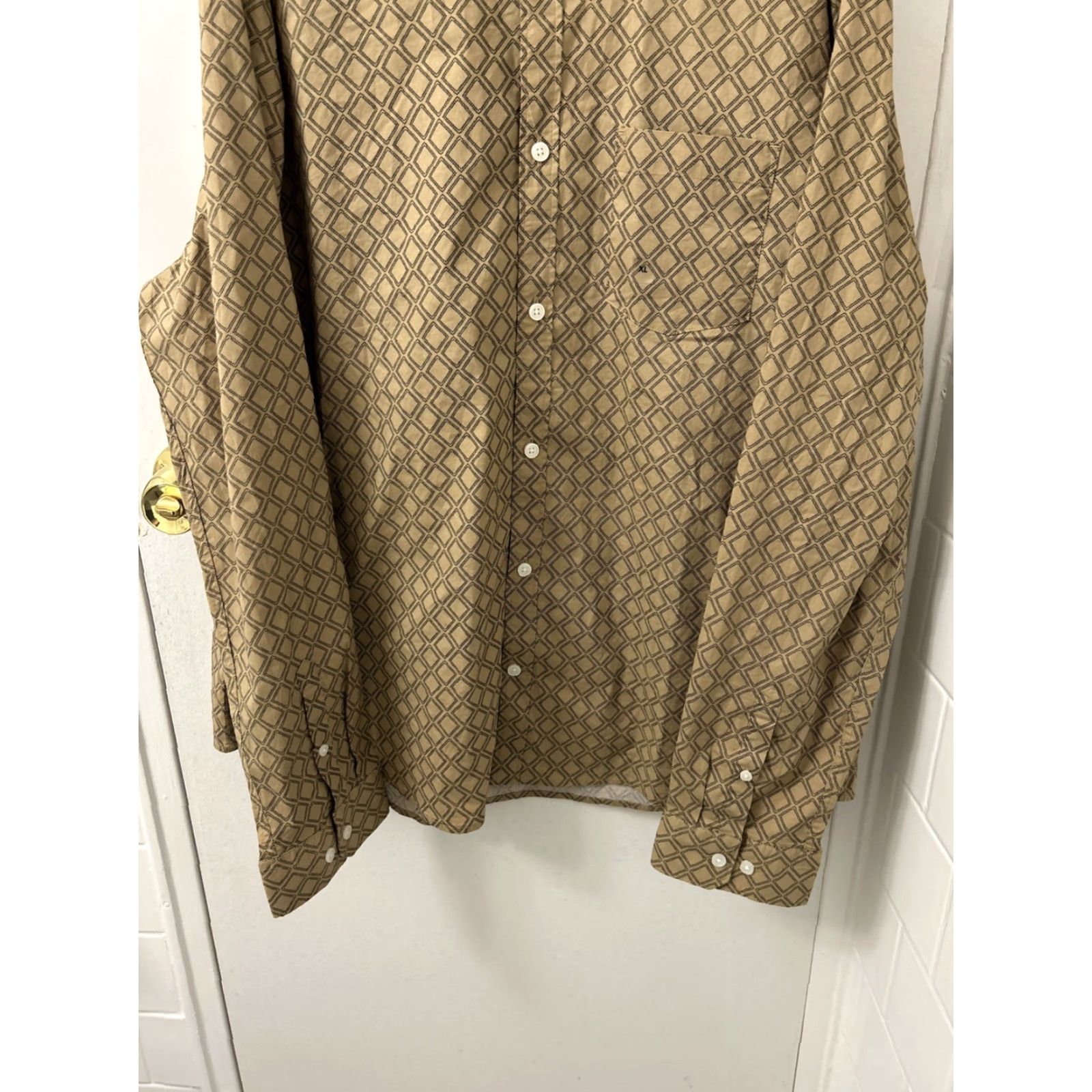 Express Express Shirt Mens XL Brown Geometric Button-Down Long Sleeve NWT Retail 0 Size US XL / EU 56 / 4 - 3 Thumbnail
