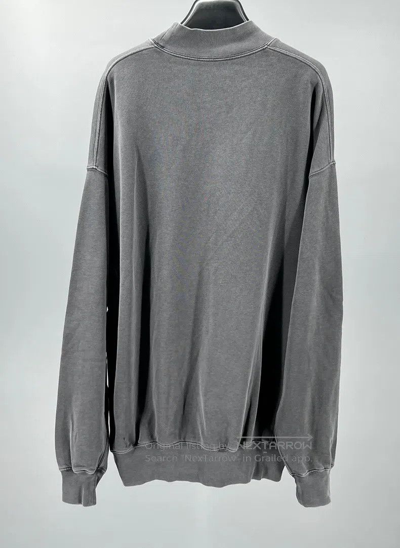 Balenciaga Balenciaga Men's Grey Cotton Vintage Printed Crewneck Swea Size US XS / EU 42 / 0 - 5 Thumbnail