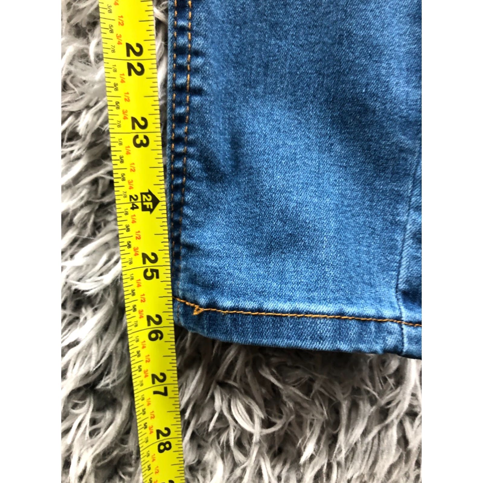 Vintage VINTAGE Celebrity Pink The Spice Skinny Jeans Junior Size 3 Medium Wash Blue Womens Jeans Size 26" / US 2 / IT 38 - 3 Thumbnail