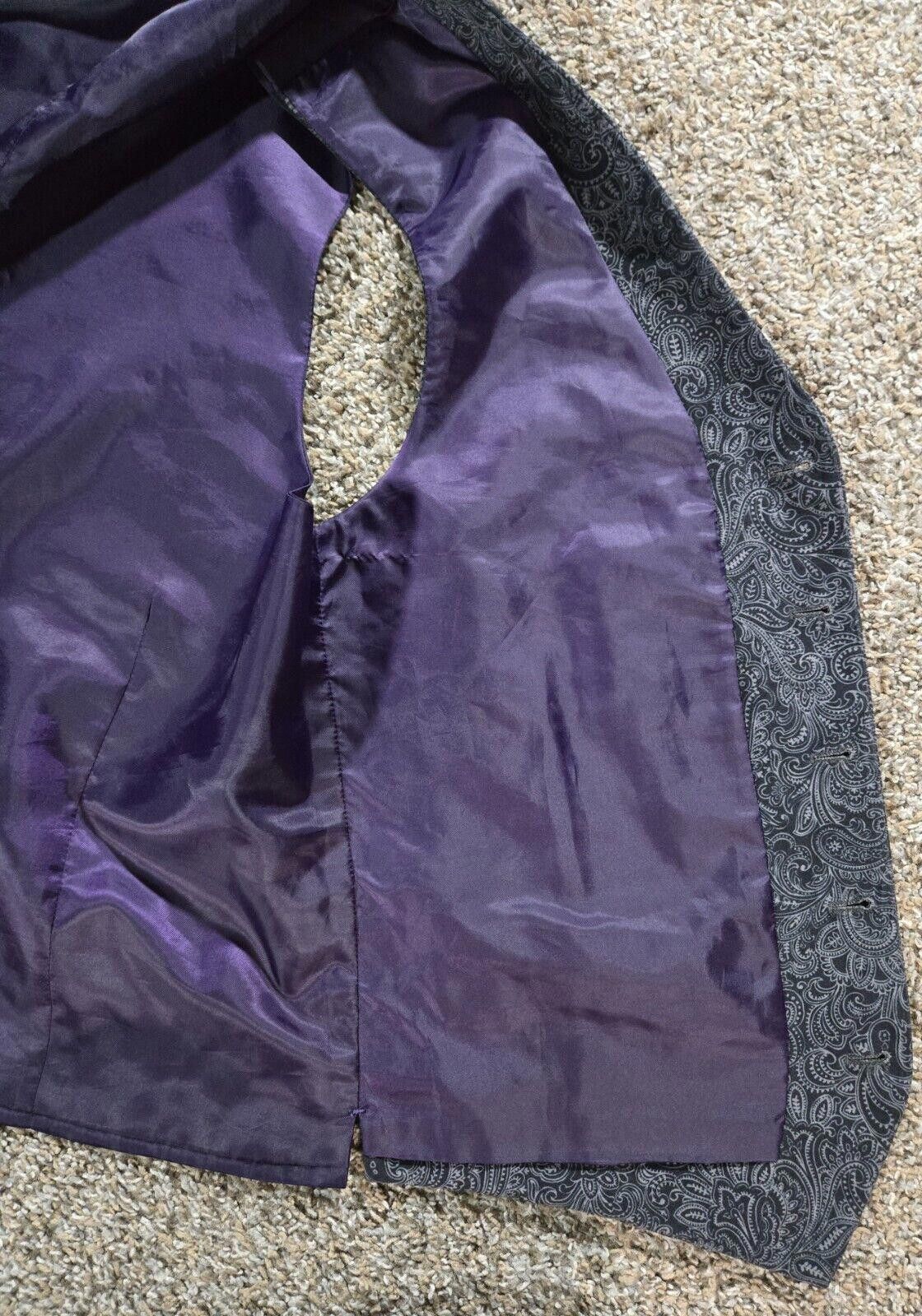 Designer Grey Suede Paisley Vest With Purple Interior Size 38R - 8 Thumbnail