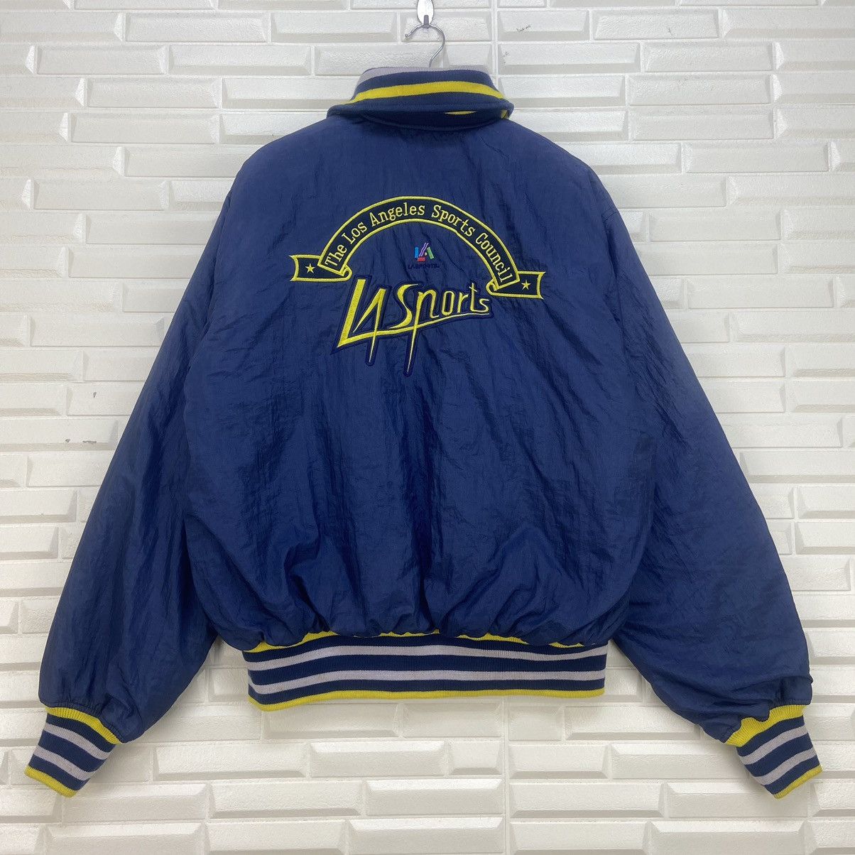 Los Angeles Apparel Vtg The Los Angeles Sports Council LA Sports Nylon Varsity Size US L / EU 52-54 / 3 - 1 Thumbnail