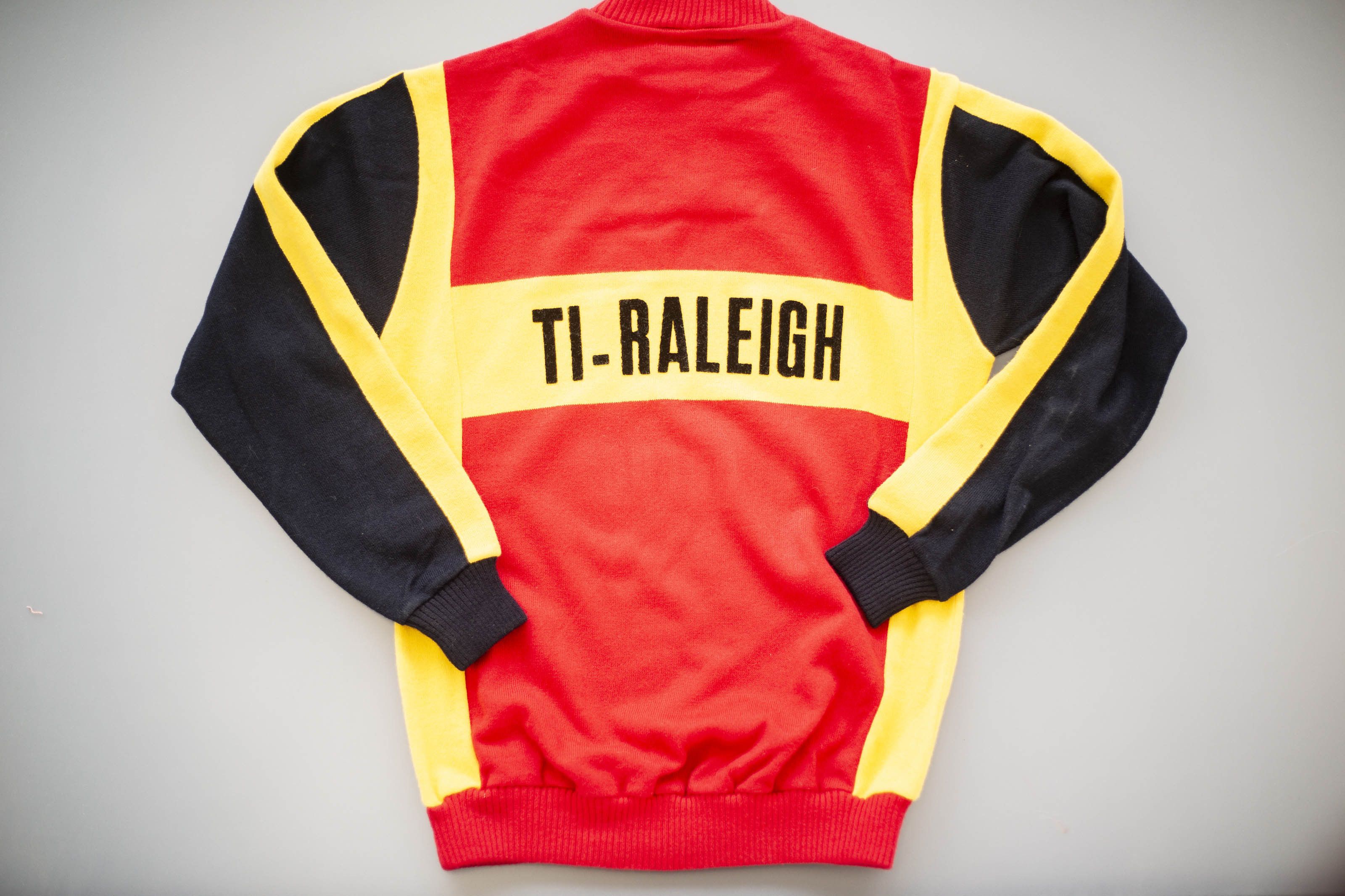 Other Cycling knitted outfit circa 1980 Size US S / EU 44-46 / 1 - 5 Thumbnail