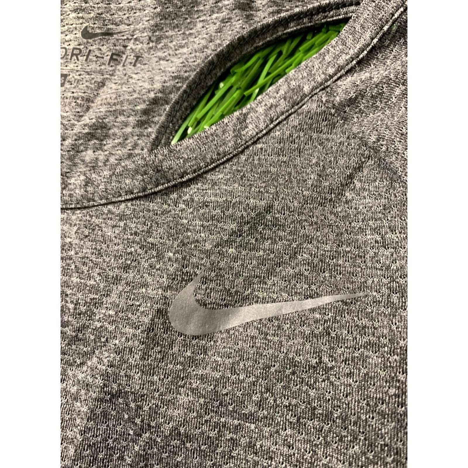 Nike Nike Dri-FIT Running Shirt Women Training XS Gray T-Shirt/TEE Short Sleeve Sport Jersey Size XS / US 0-2 / IT 36-38 - 4 Thumbnail