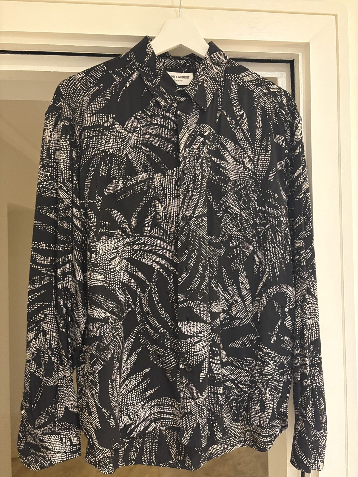 Saint Laurent Paris Saint Laurent dark palm trees shirt Size US S / EU 44-46 / 1 - 1 Thumbnail