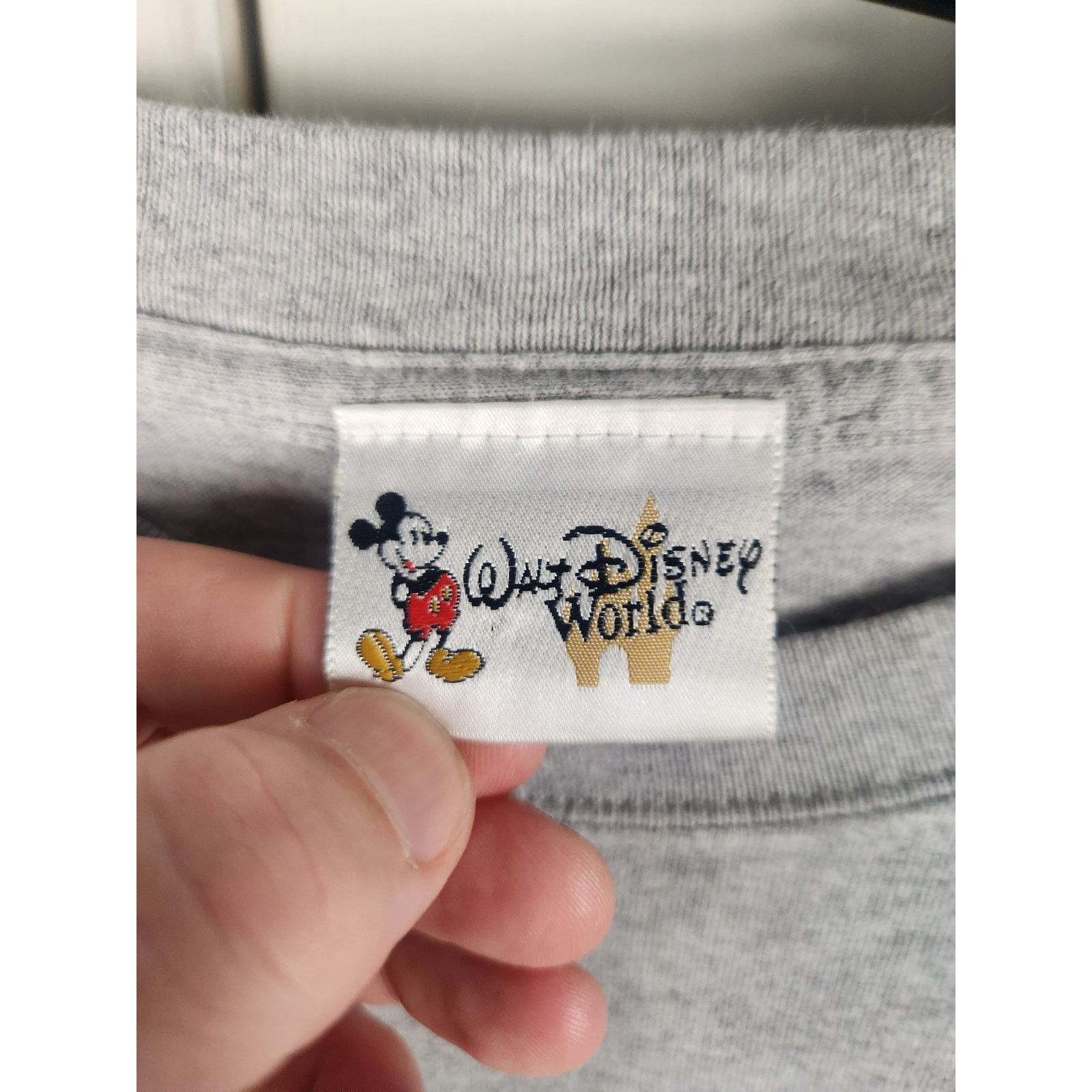 Disney Vintage Disney Wold T men's 2X Size US XXL / EU 58 / 5 - 3 Thumbnail