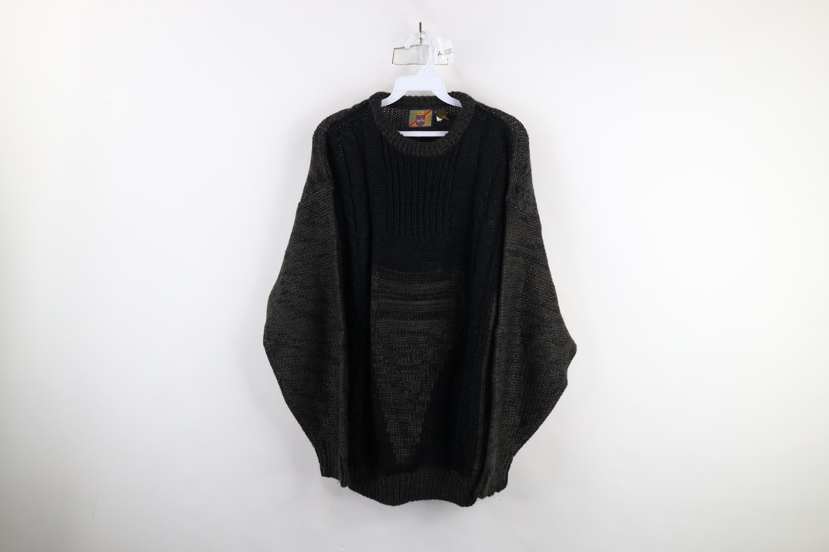 Vintage Vintage 80s Streetwear Chunky Cable Knit Crewneck Sweater Size US XL / EU 56 / 4 - 1 Thumbnail