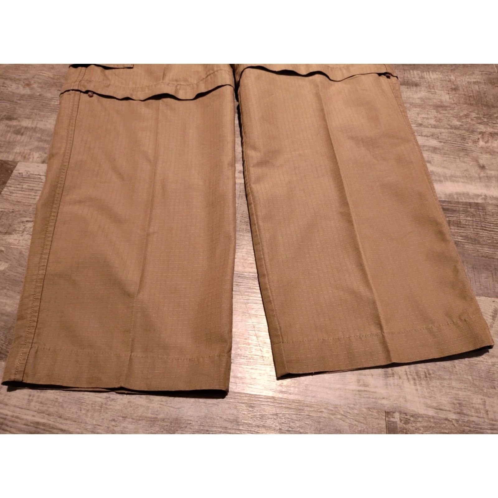 Eddie Bauer Eddie Bauer Utility Cargo Pants Mens 36x30 Khaki Convertible Ripstop Zip Off Cargo Pants Tan 36 Regular Mens Size US 36 / EU 52 - 3 Thumbnail