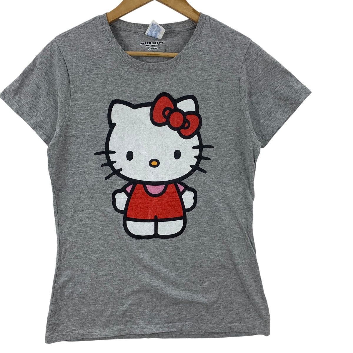 Other HELLO KITTY & FRIENDS 2018 Collection Sanrio Tee Shirt Top Size M / US 6-8 / IT 42-44 - 5 Thumbnail