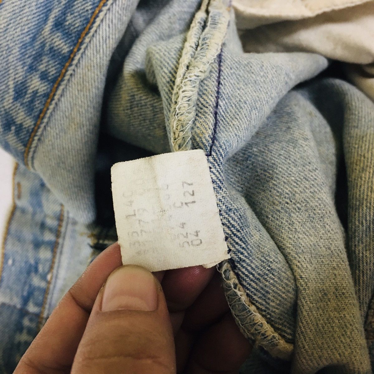 Levi's Vintage Levi’s 501 Distress Made in USA Size US 34 / EU 50 - 13 Thumbnail