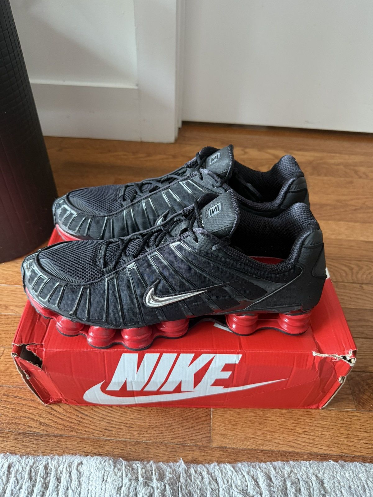 Nike × Skepta Nike Shox TL x Skepta Black/Red US 15 [CI0987-001] Size US 15 / EU 48 - 10 Thumbnail