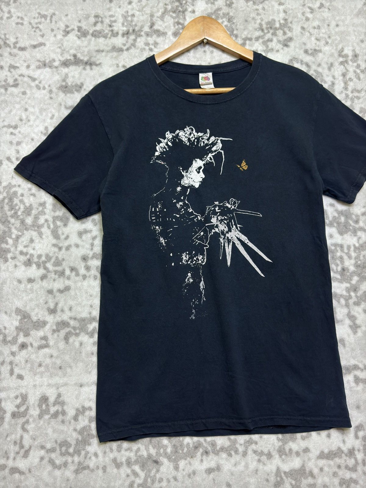 Vintage Edward Scissorhands Movie Graphic Unisex Fitted Tee Size US XS / EU 42 / 0 - 3 Thumbnail