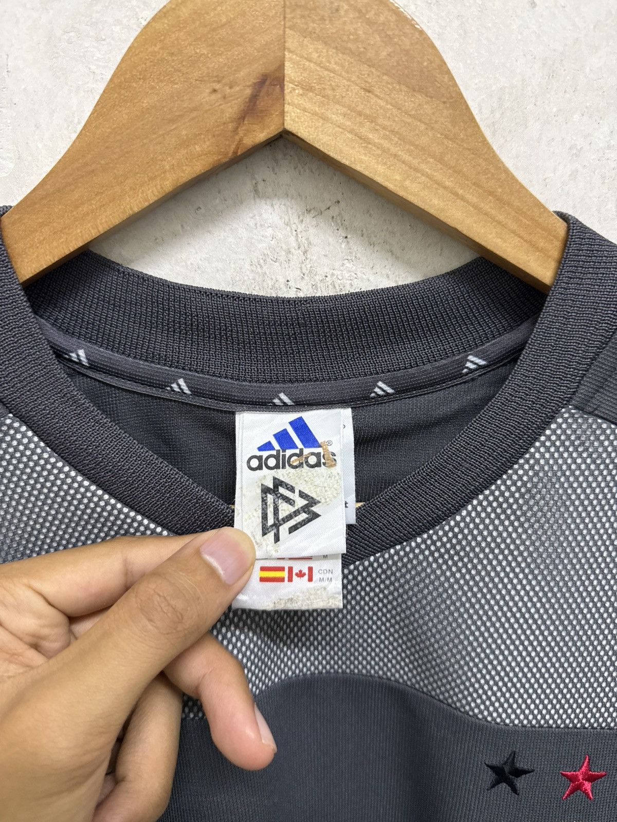 Adidas 2002 Germany World Cup Away Kit Jersey Size US L / EU 52-54 / 3 - 7 Thumbnail