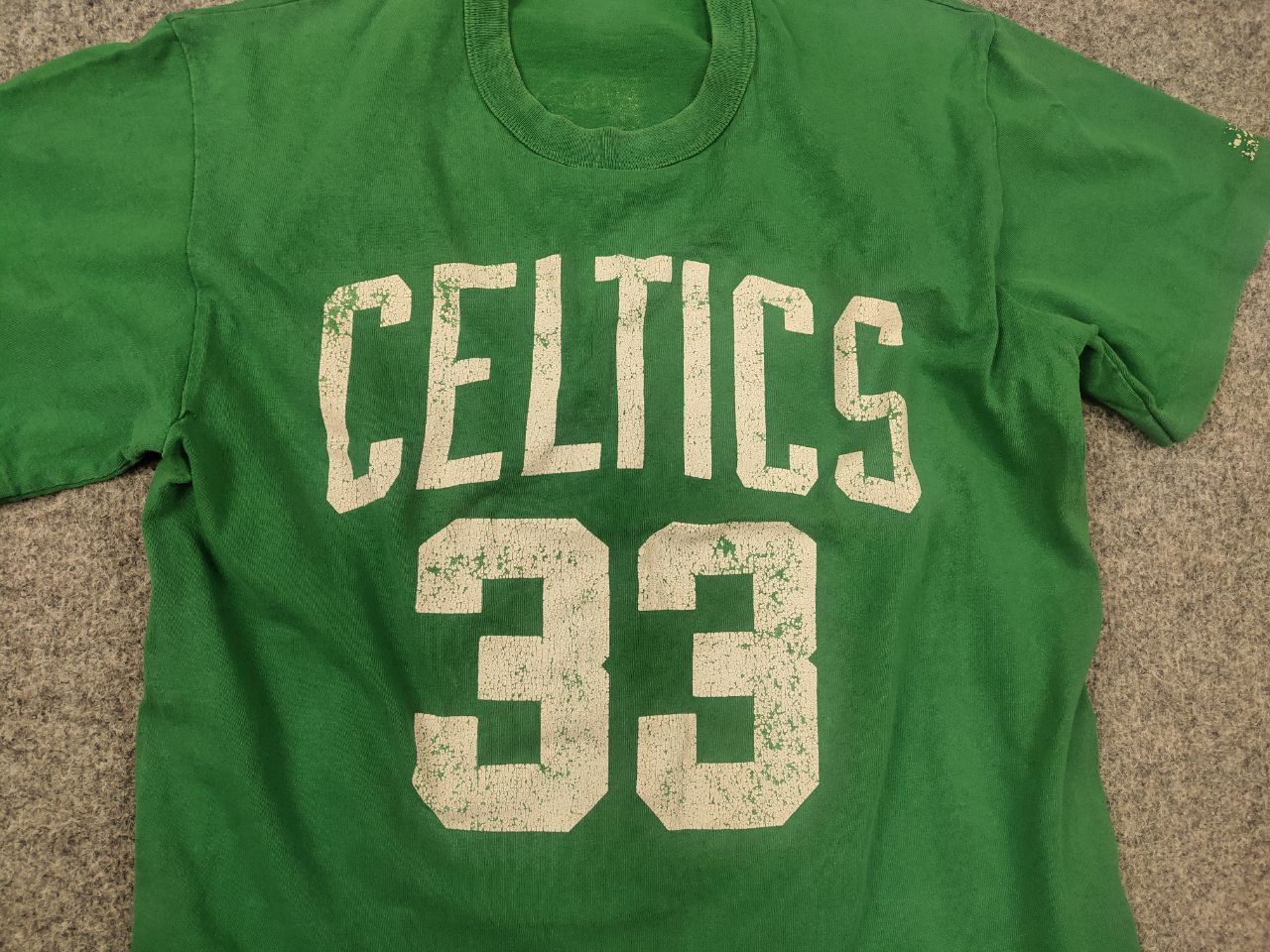 NBA Vintage 90's Starter Larry Bird Celtics 33 NBA Graphic Shirt Size US L / EU 52-54 / 3 - 6 Thumbnail