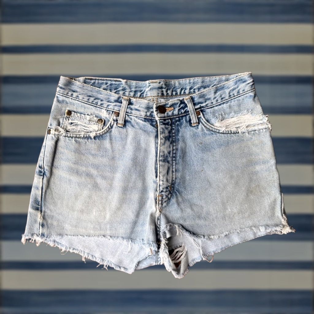 Edwin VINTAGE Edwin Japan Cut Off Jean Shorts Women’s 32 Light Wash Distressed Blue Denim Casual 90s Bohemian Girls Size 24" / US 00 / IT 34 - 1 Thumbnail