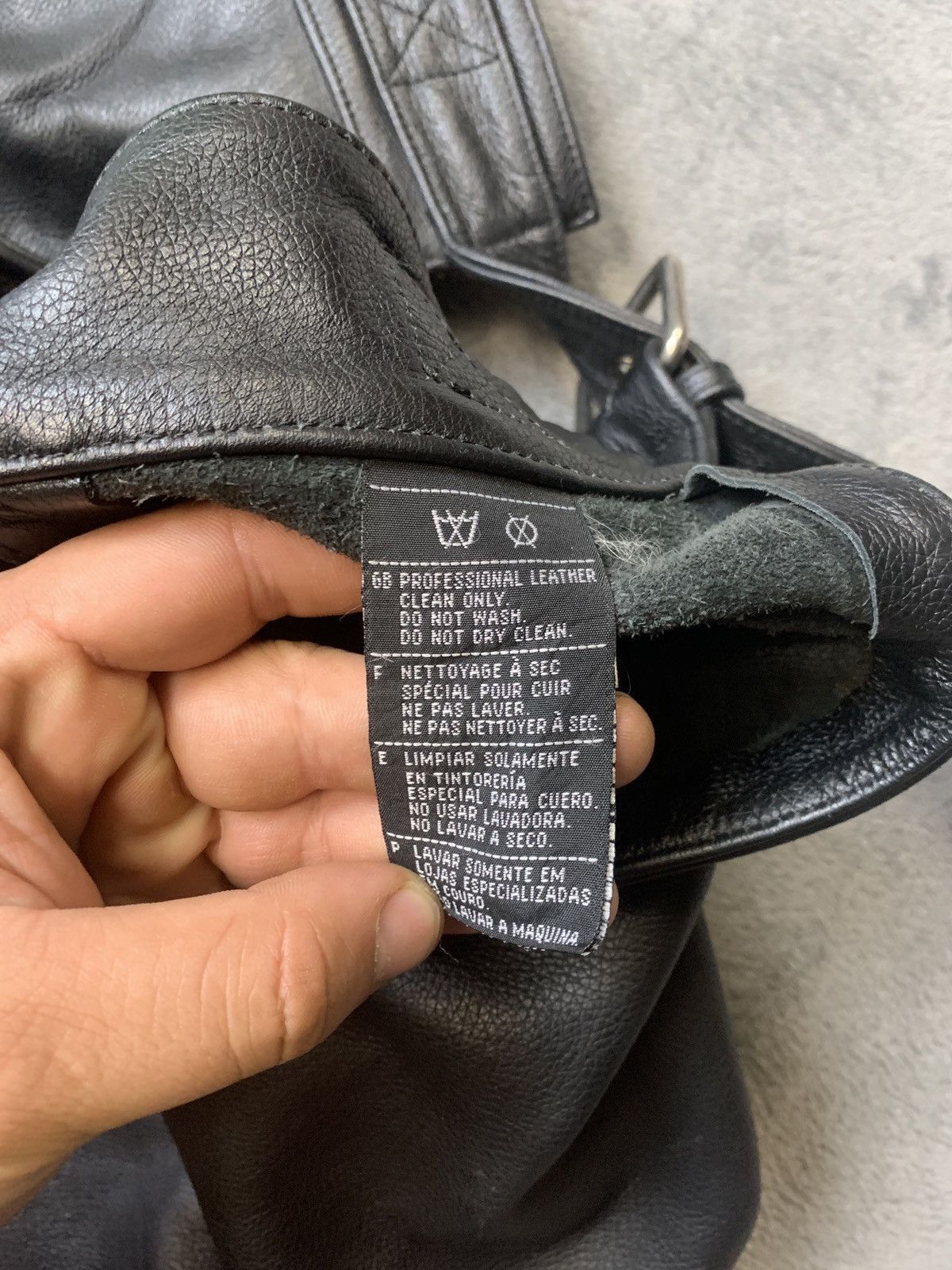 Harley Davidson × Vintage Vintage Harley Davidson Cowboy Cropped Leather Pants Size US 32 / EU 48 - 7 Thumbnail