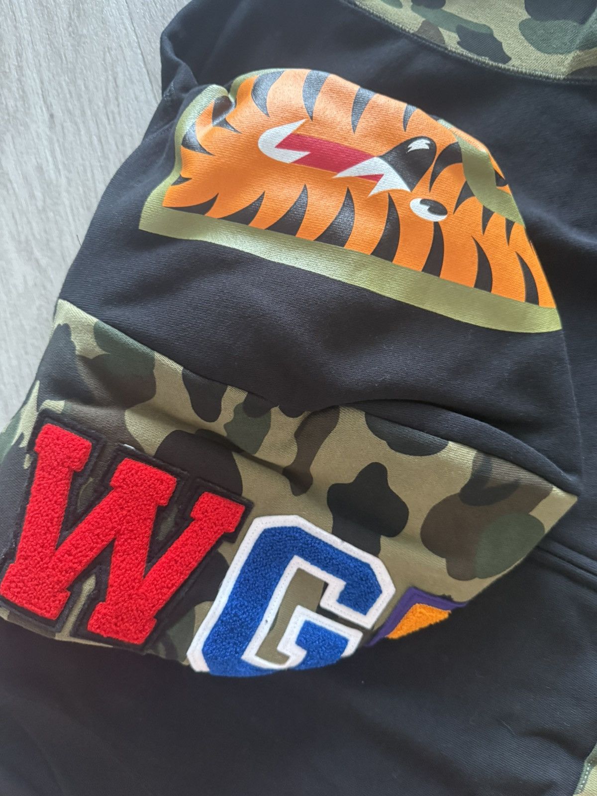 Bape Bape Green Camo Sleeve Shark Full Zip Size US XL / EU 56 / 4 - 4 Thumbnail