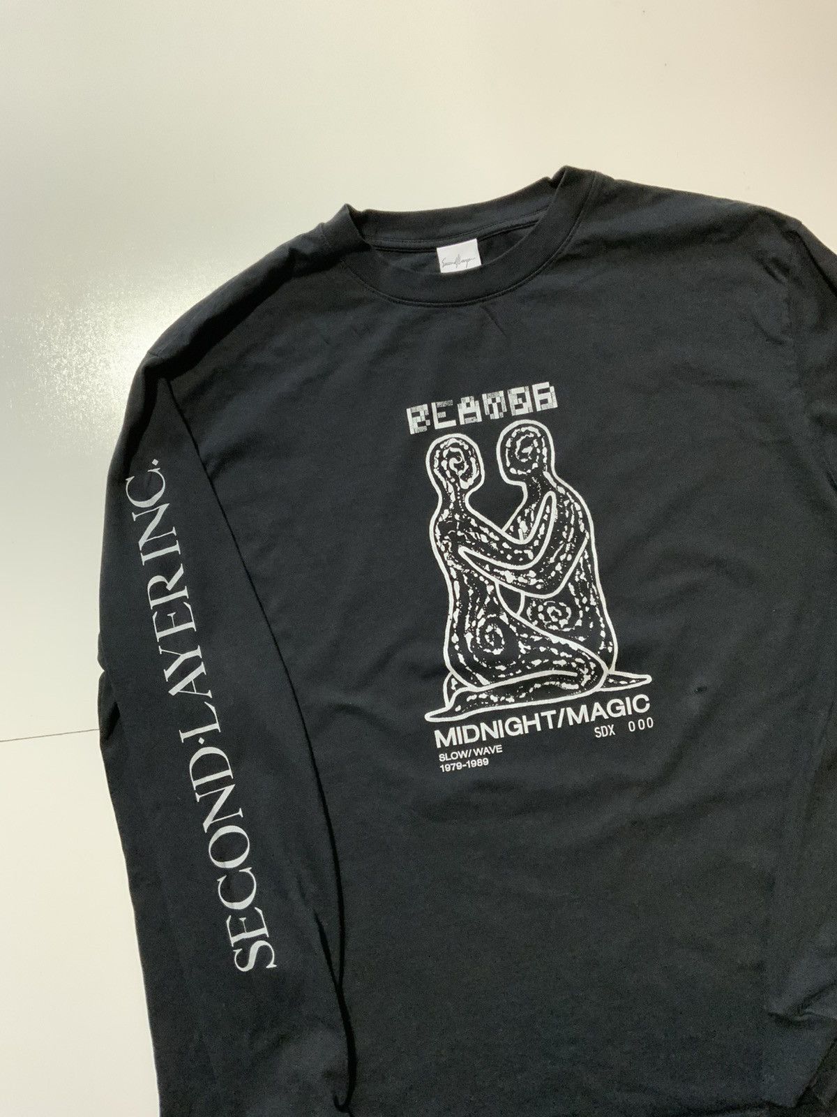 Second/Layer $130 Second/Layer Midnight Magic Black L/S Graphic T-Shirt Size US L / EU 52-54 / 3 - 4 Thumbnail