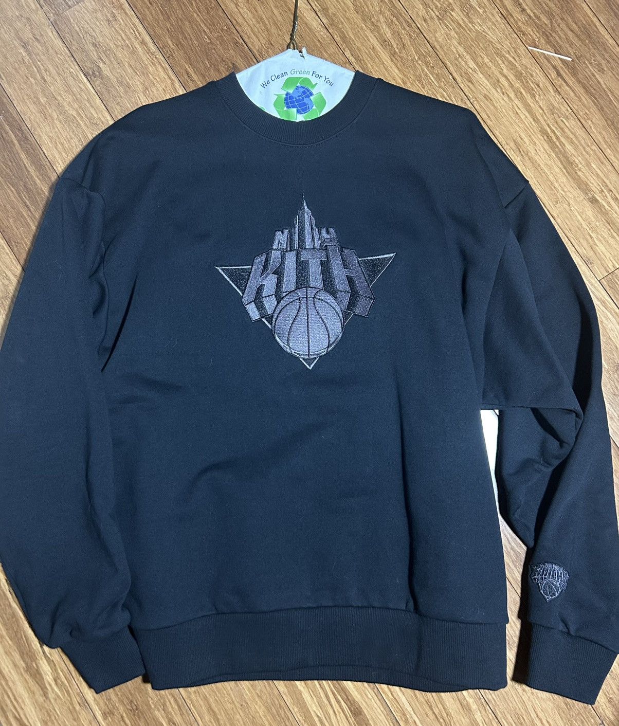 Kith Marvel | KITH for X-Men Xavier Institute Varsity Crewneck M