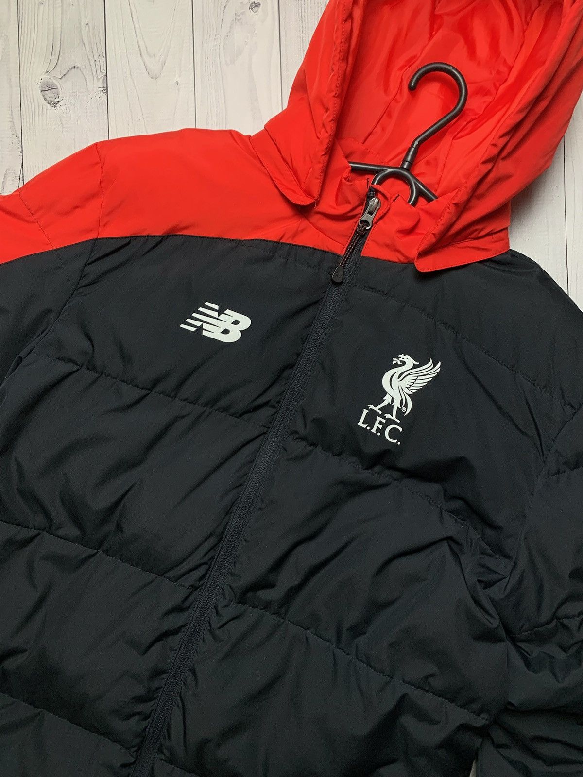 New Balance × Vintage Vintage Liverpool soccer jacket coat black New Balance M Size US M / EU 48-50 / 2 - 3 Thumbnail