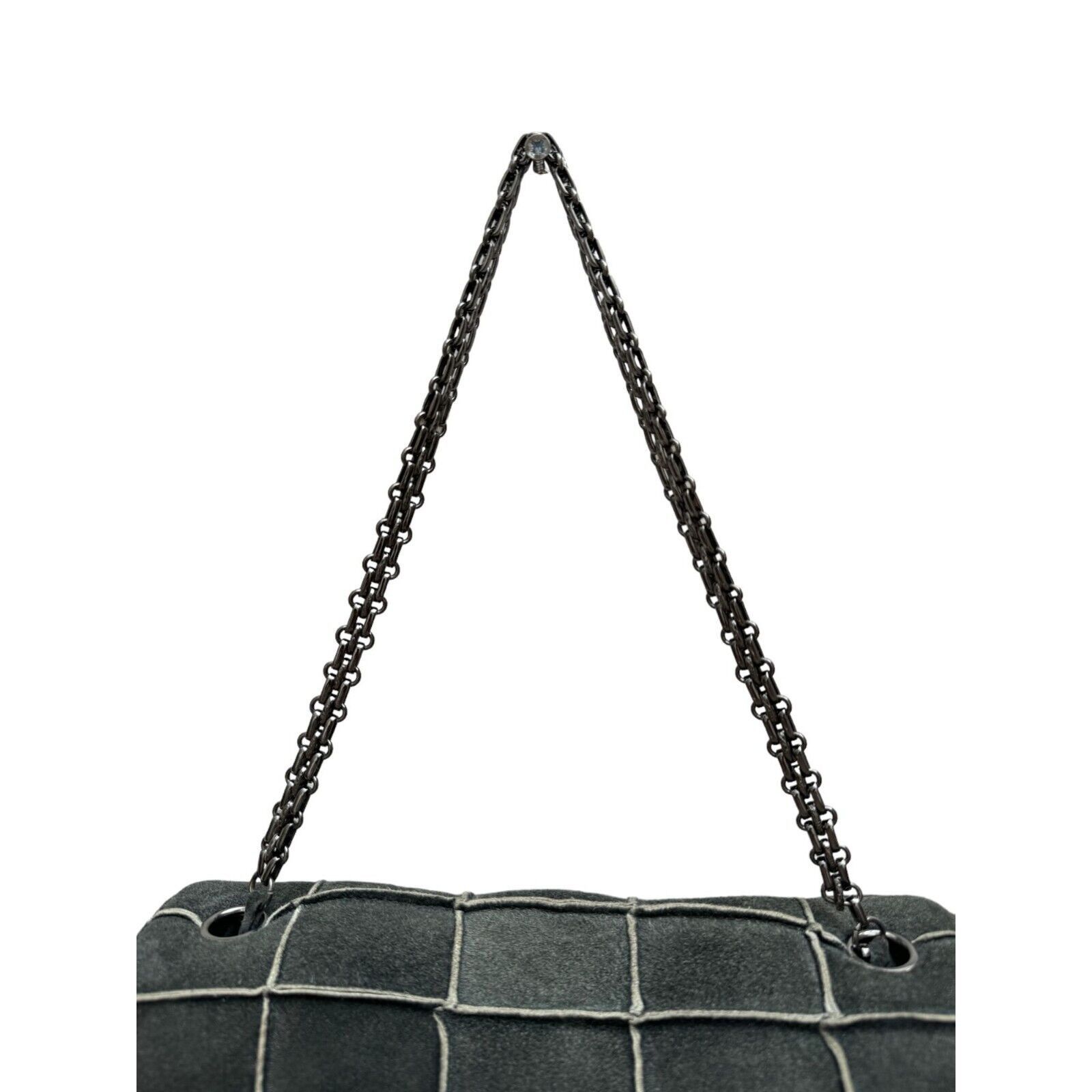 Chanel Grey Suede Leather Bag Size ONE SIZE - 6 Thumbnail