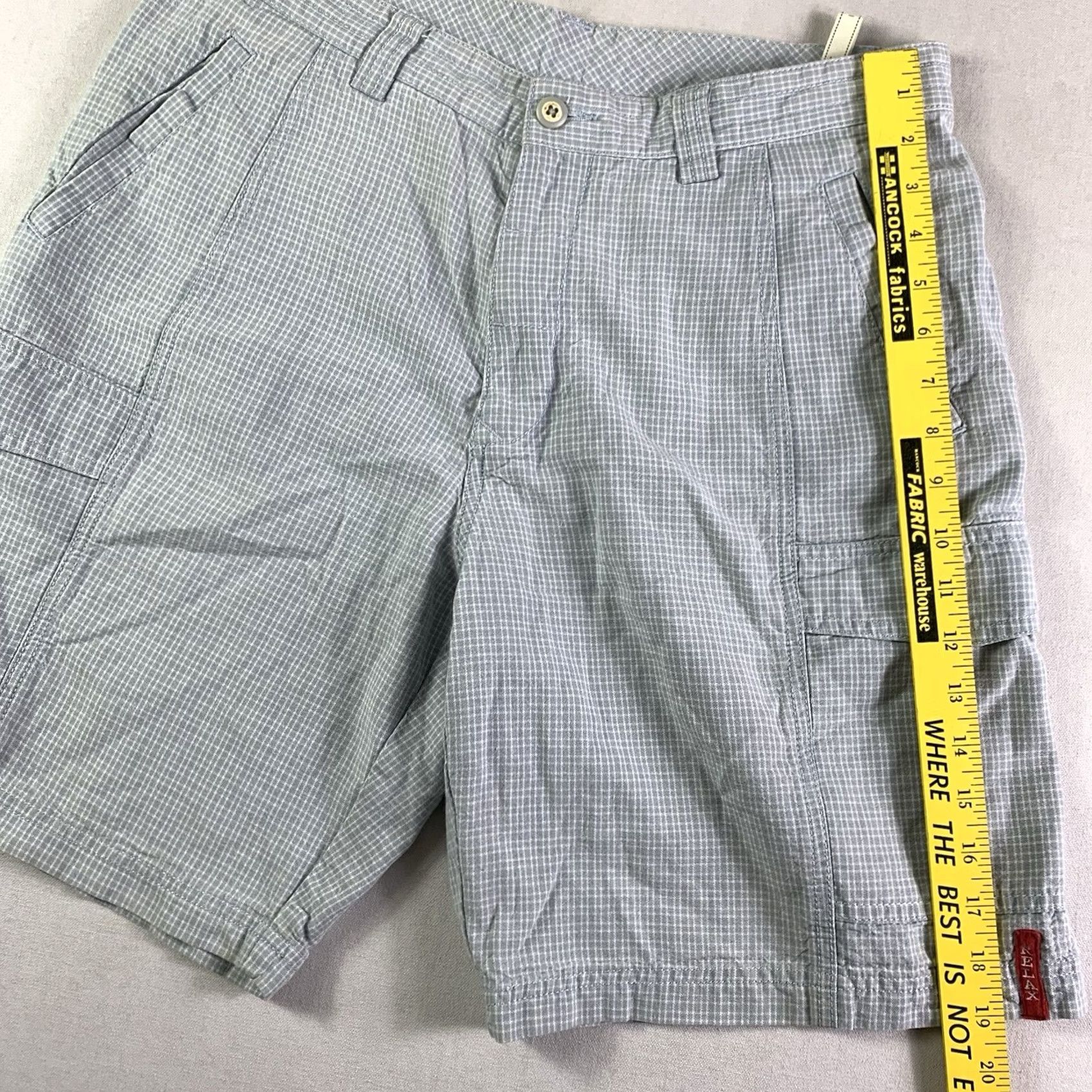 Tommy Bahama Tommy Bahama Shorts Regular Men 32 Bermuda Beach Casual Chino Cotton Tencel Blue Charleston Beach Theme Pocket Pockets Checkered Summer Spring Size US 33 - 2 Thumbnail